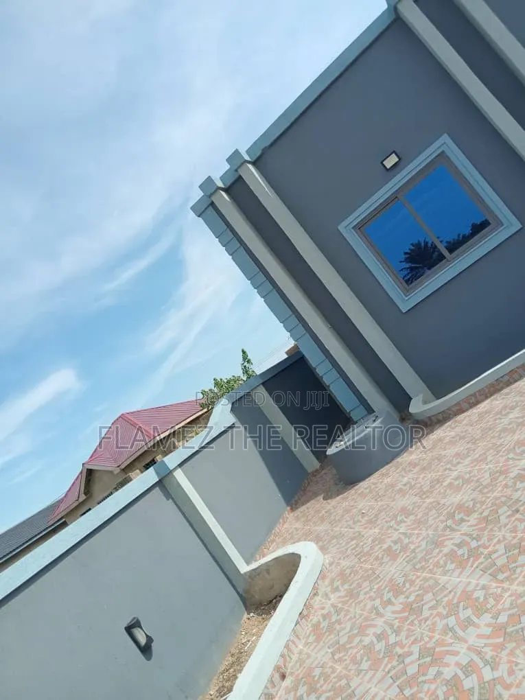 3bdrm House in Kasoa Ofankor, Akweley for sale