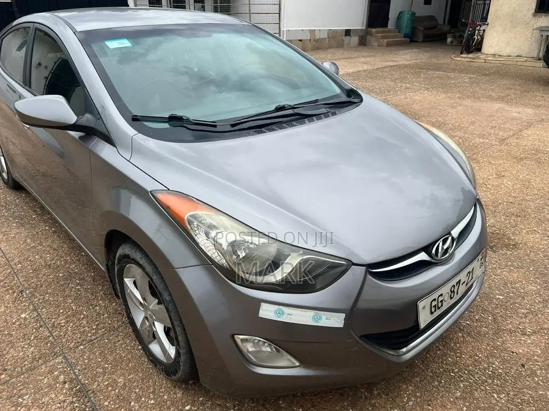 Hyundai Elantra 2013 Gray