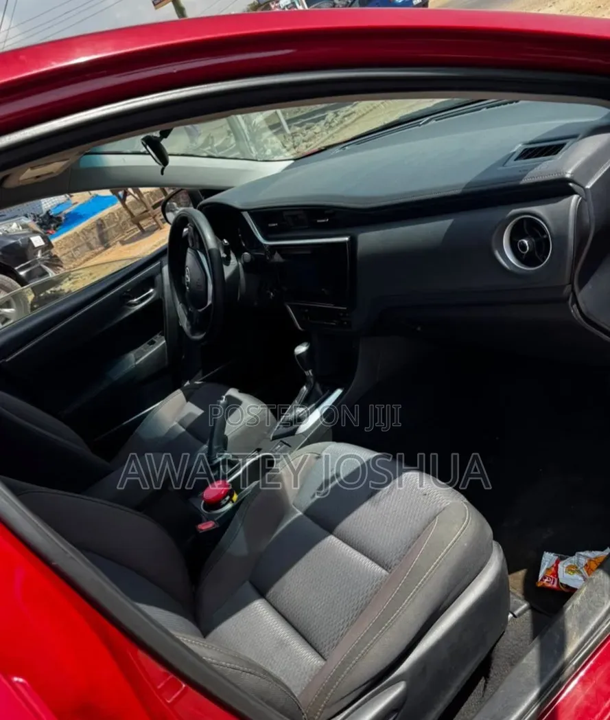 Toyota Corolla 2019 Red