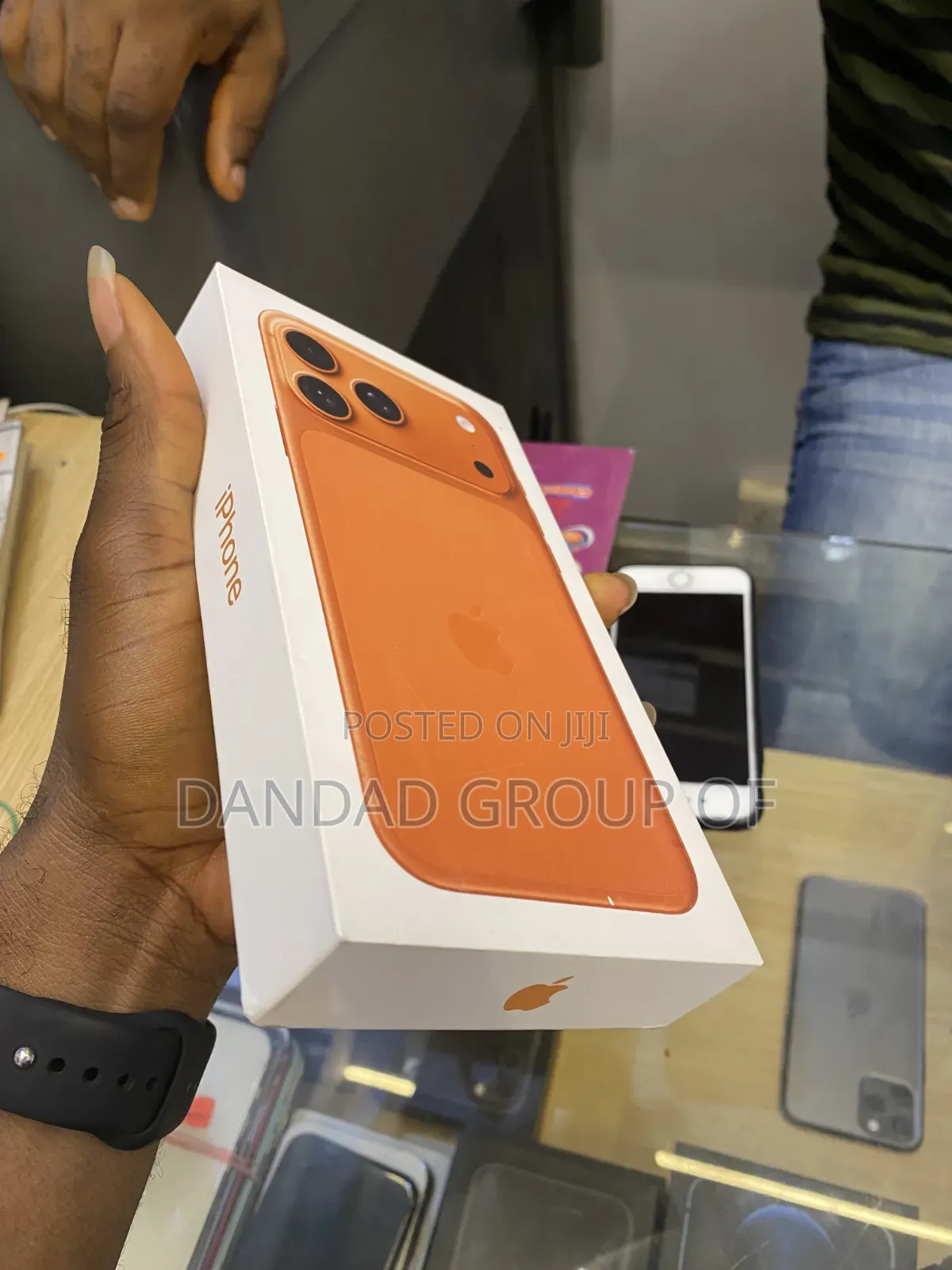 New Apple iPhone 17 Pro Max 2 TB Orange