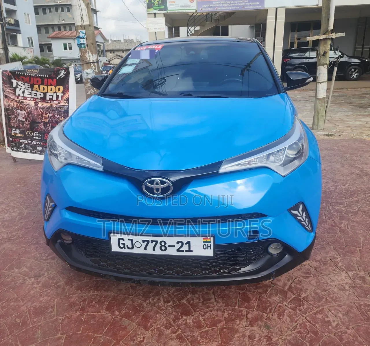 Toyota C-HR XLE Prermium FWD (2.0L 4cyl 2AM) 2018 Blue