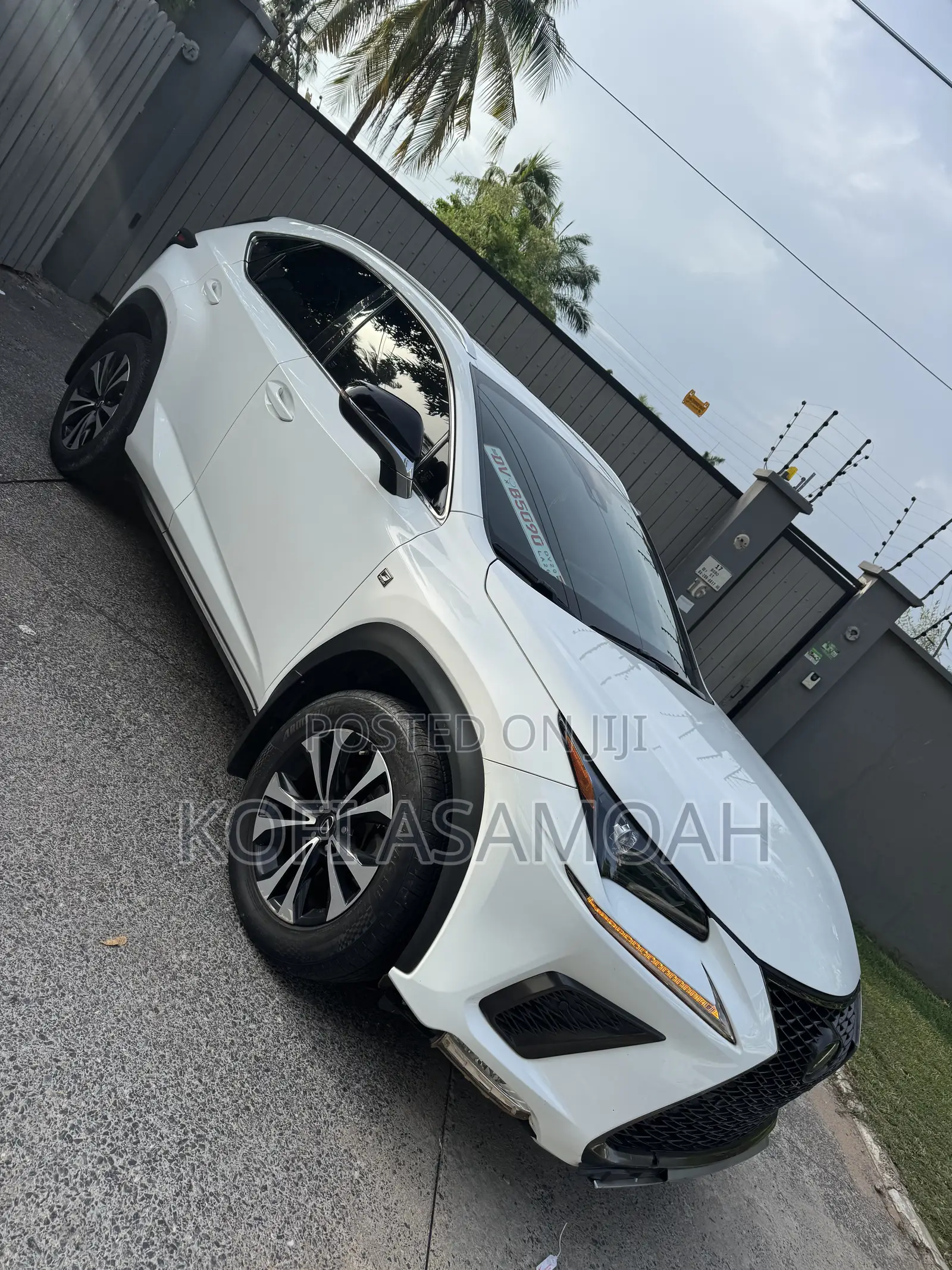 Lexus NX 300 AWD 2021 White
