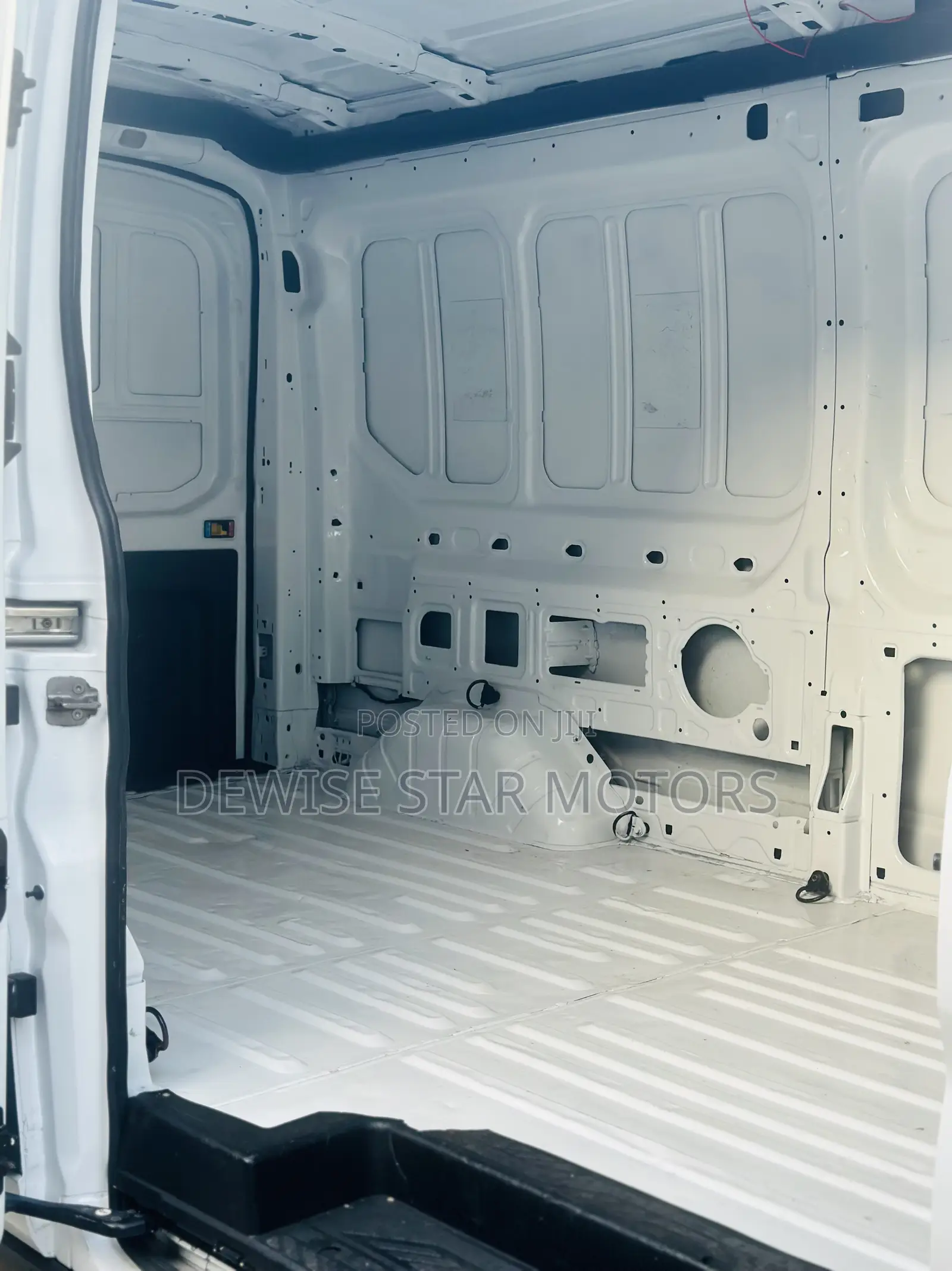 Ford Transit Crew Van 250 High Roof Van AWD w/148" WB 2023 White