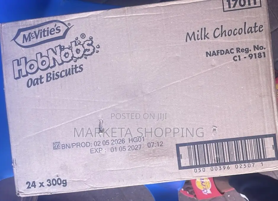 McVites Hobnobs Milk Chocolate 300gx24