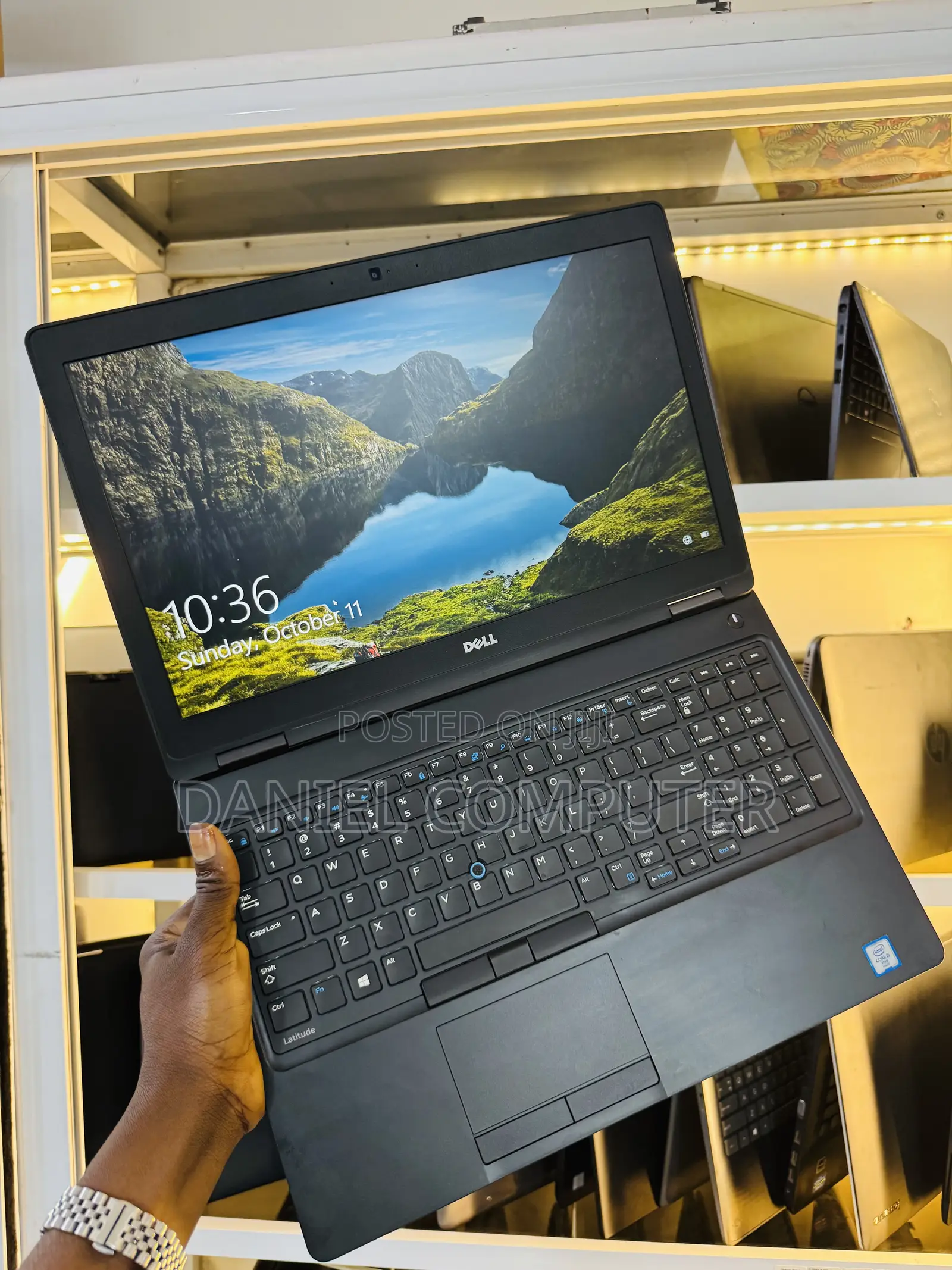 Laptop Dell Latitude 5580 8GB Intel Core i5 SSD 128GB