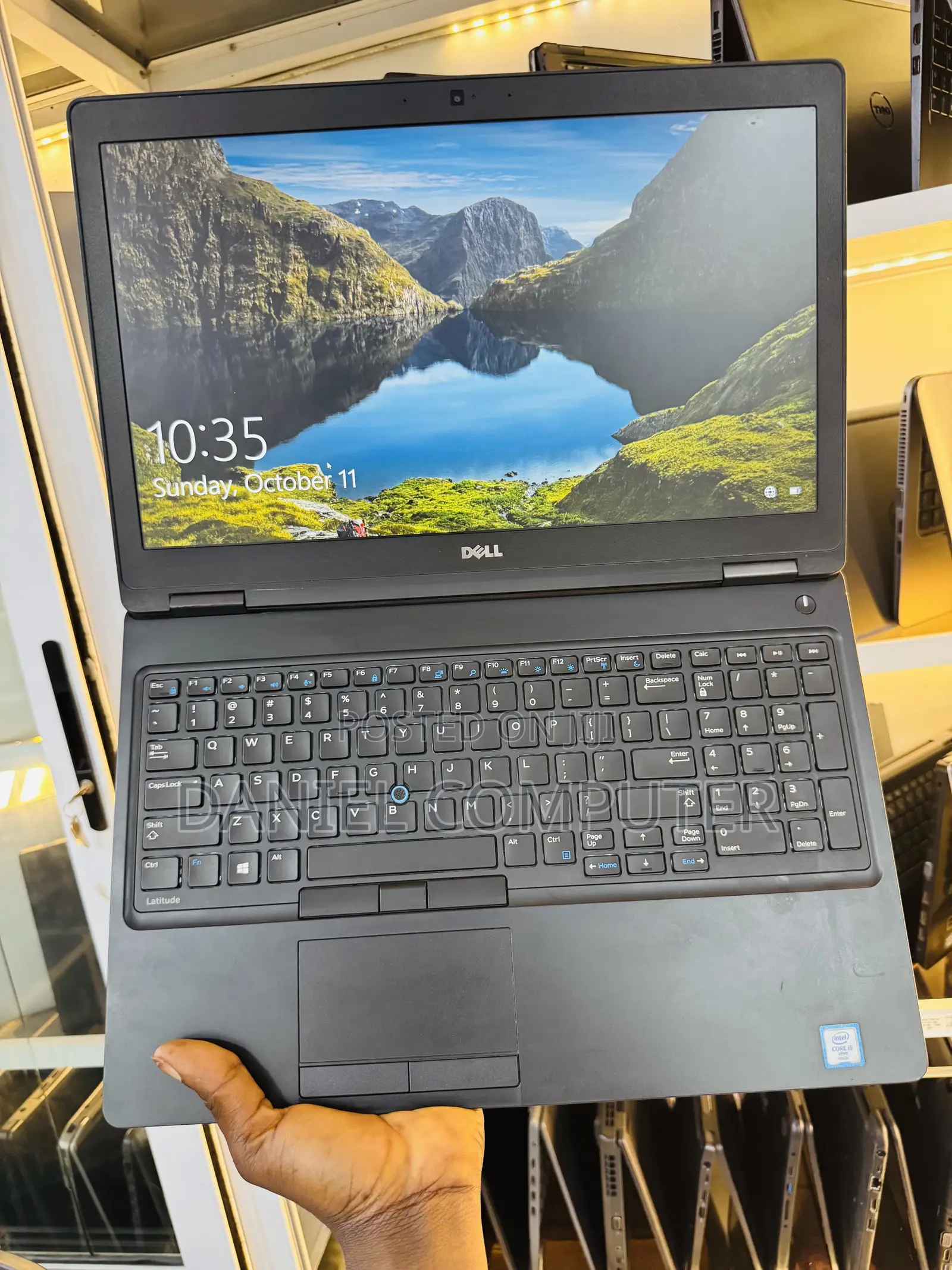 Laptop Dell Latitude 5580 8GB Intel Core i5 SSD 128GB