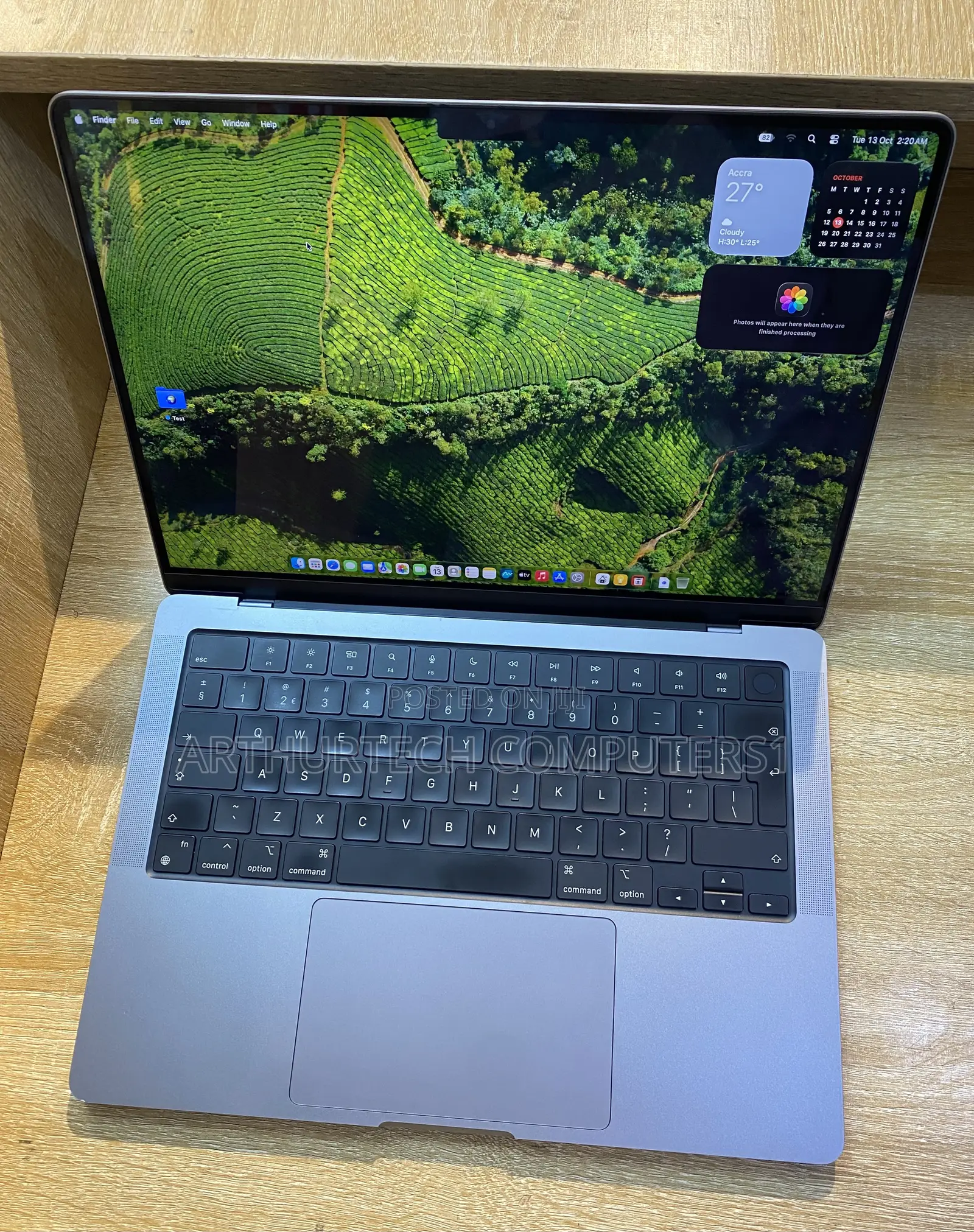 Laptop Apple MacBook Pro 2021 M1 16GB Apple M1 Pro SSD 512GB