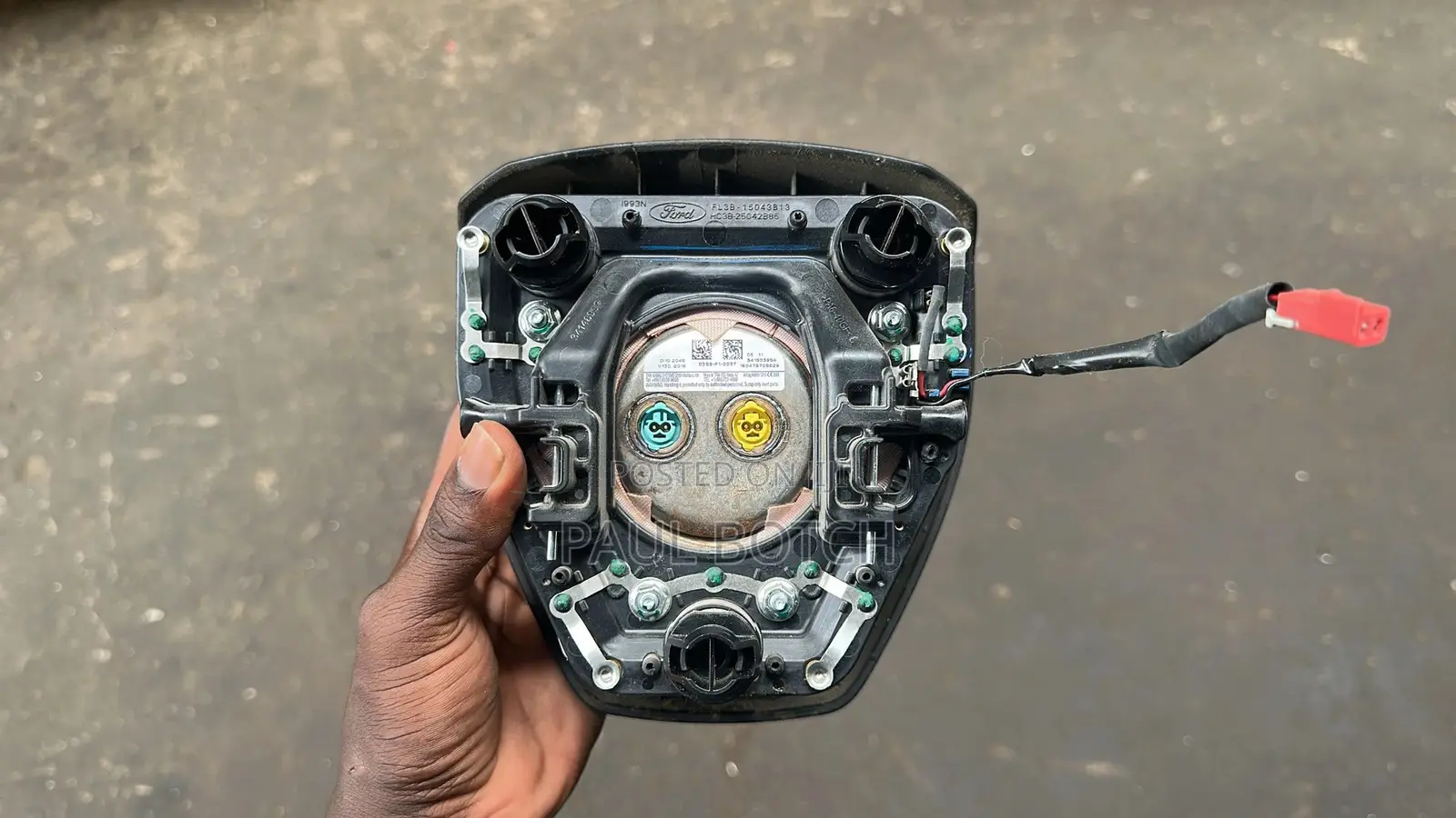 2015,2016,2017,2018,2019,2020 Ford F-150 Steering Wheel Airbag
