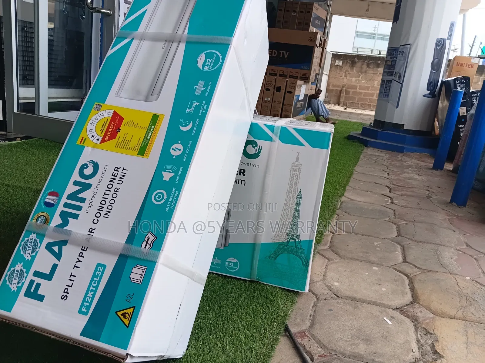 Flamino Split Type AC - Low Noise, Wide Voltage