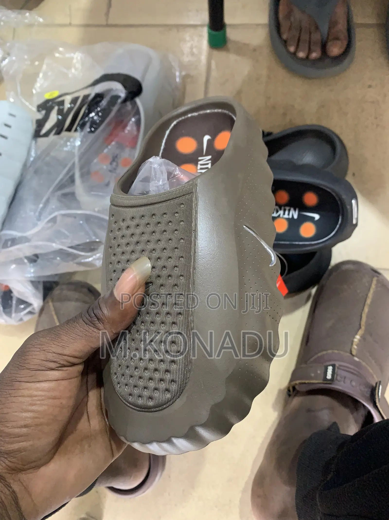 Nike Mind 001 Slide