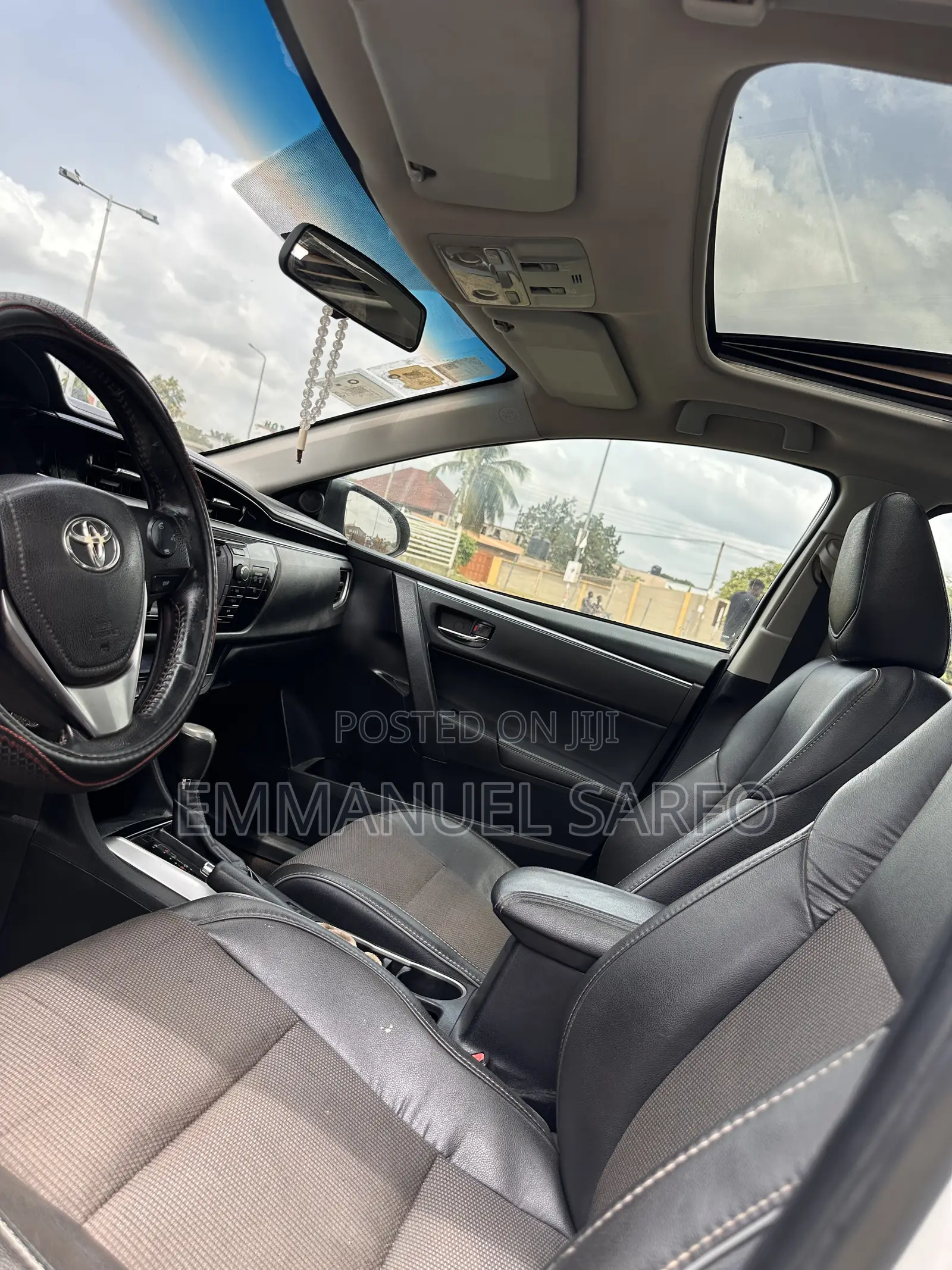 Toyota Corolla S 4dr Sedan (1.8L 4cyl CVT) 2015 White