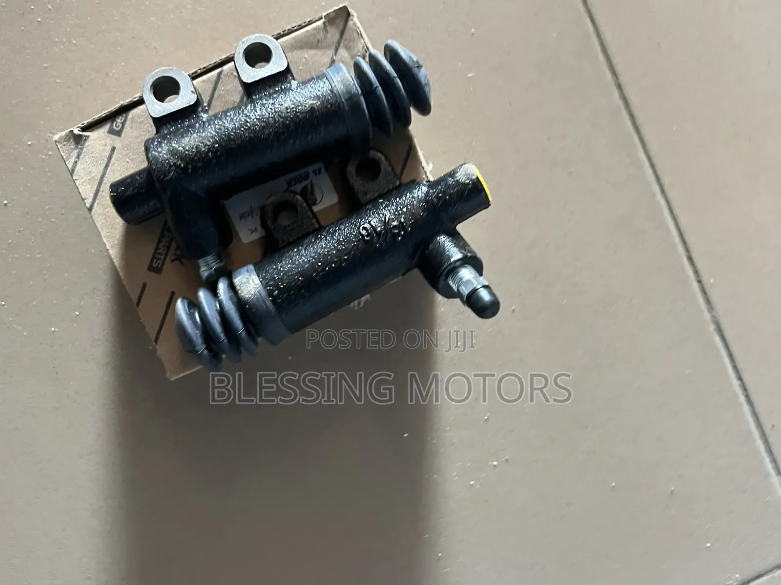 Top and Down Port for All Cars Available