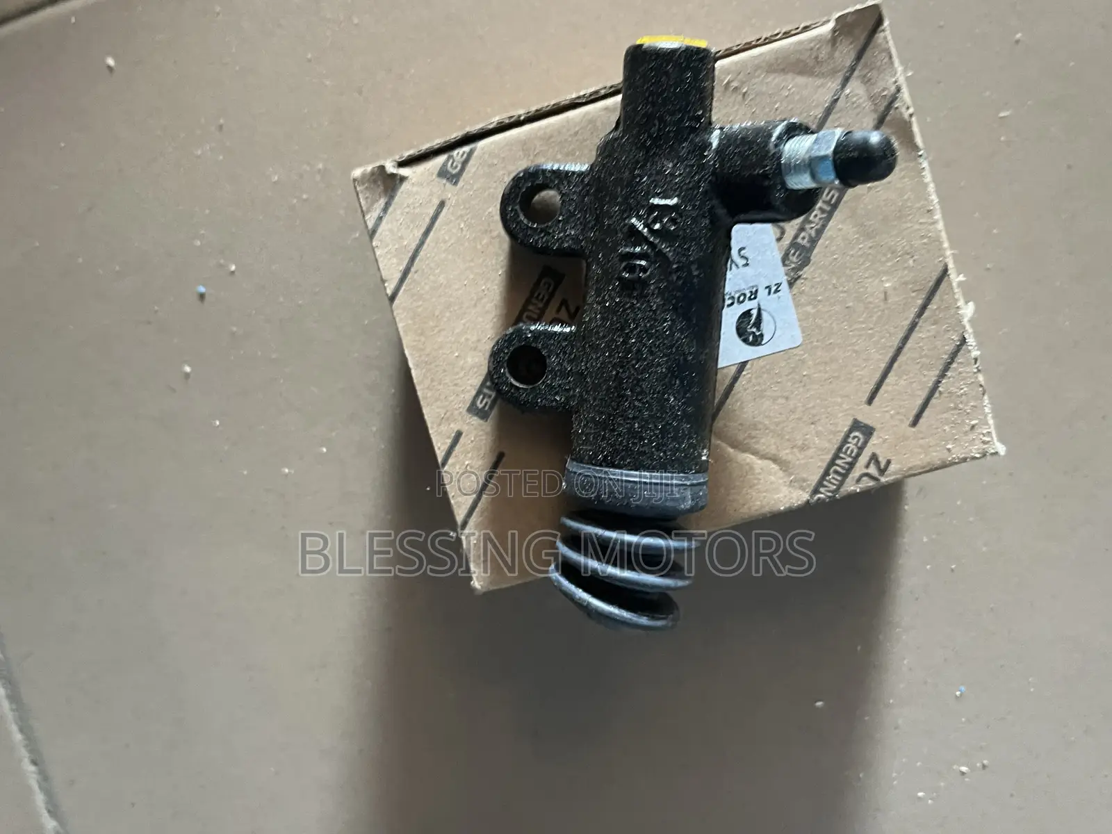 Top and Down Port for All Cars Available