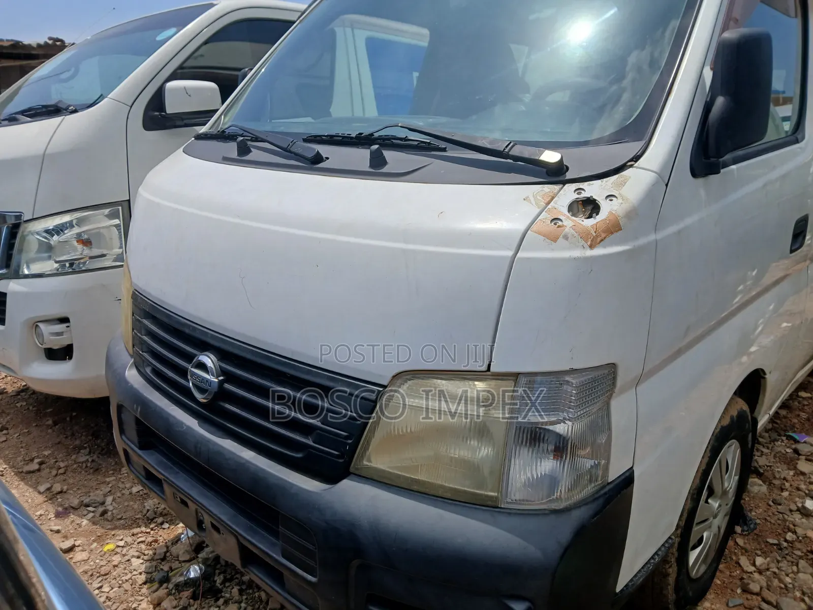 Nissan Caravan (Urvan) 2009 White