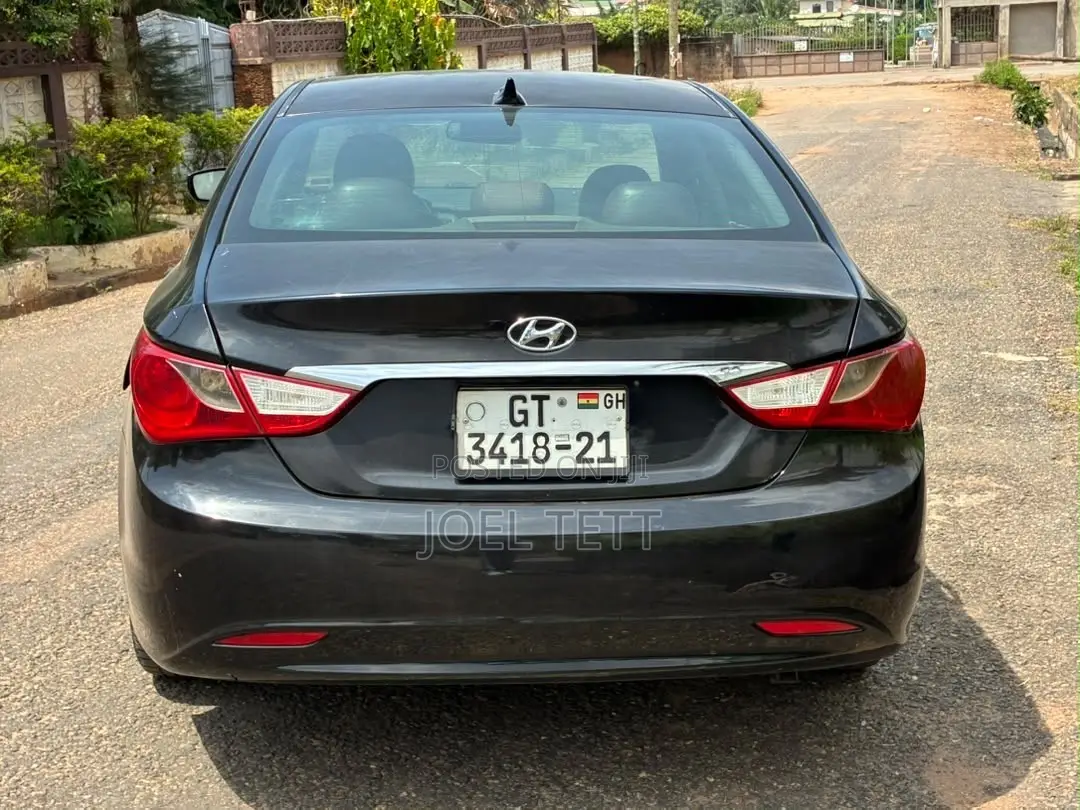 Hyundai Sonata 2012 Black