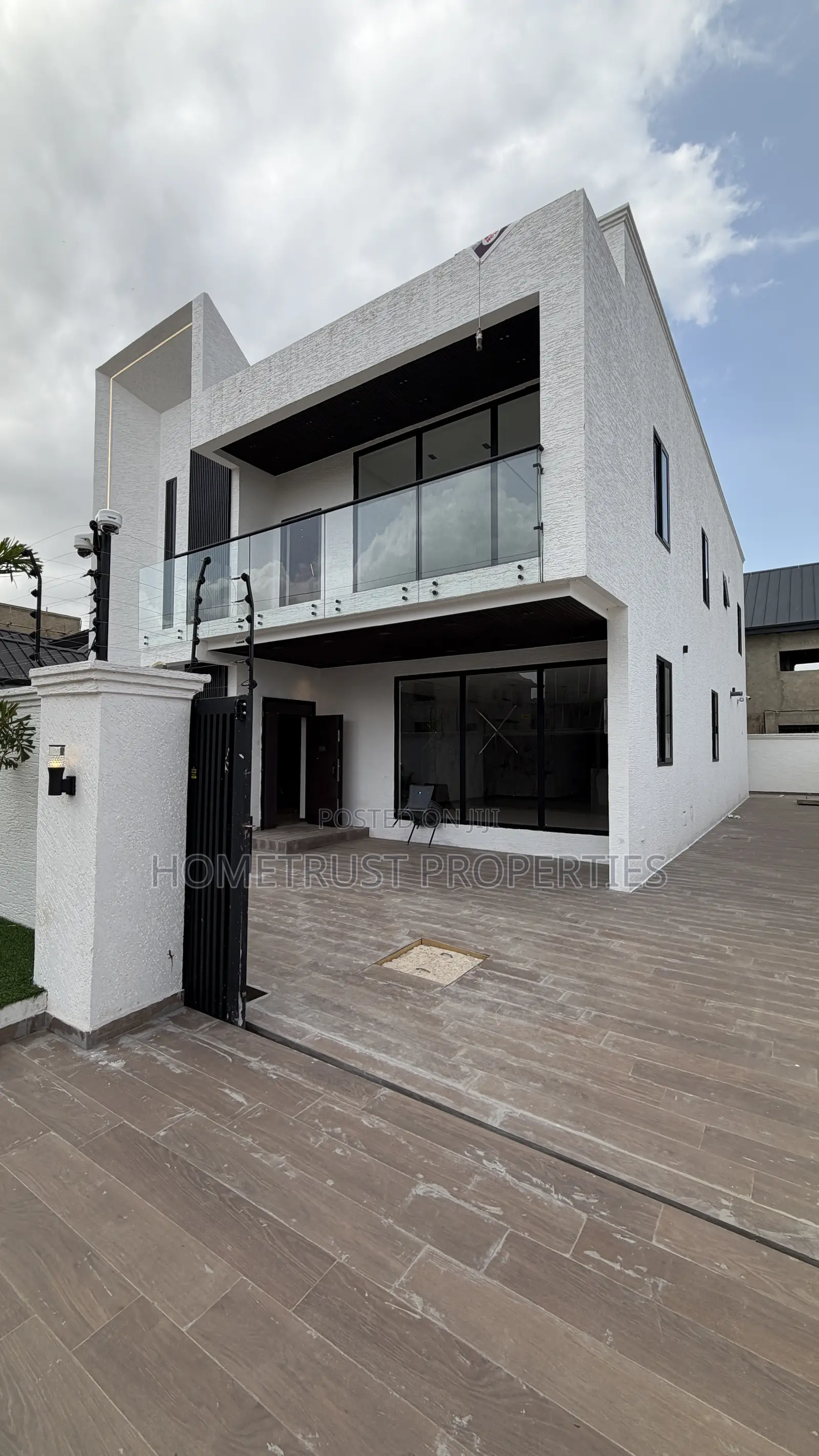 4bdrm Duplex in Ablekuma Ga Odumase for sale