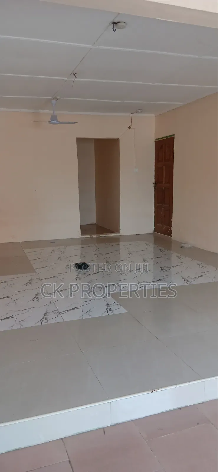 Mini Flat in Pillar 2 for rent