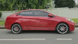 Hyundai Accent SE Sedan 2016 Red