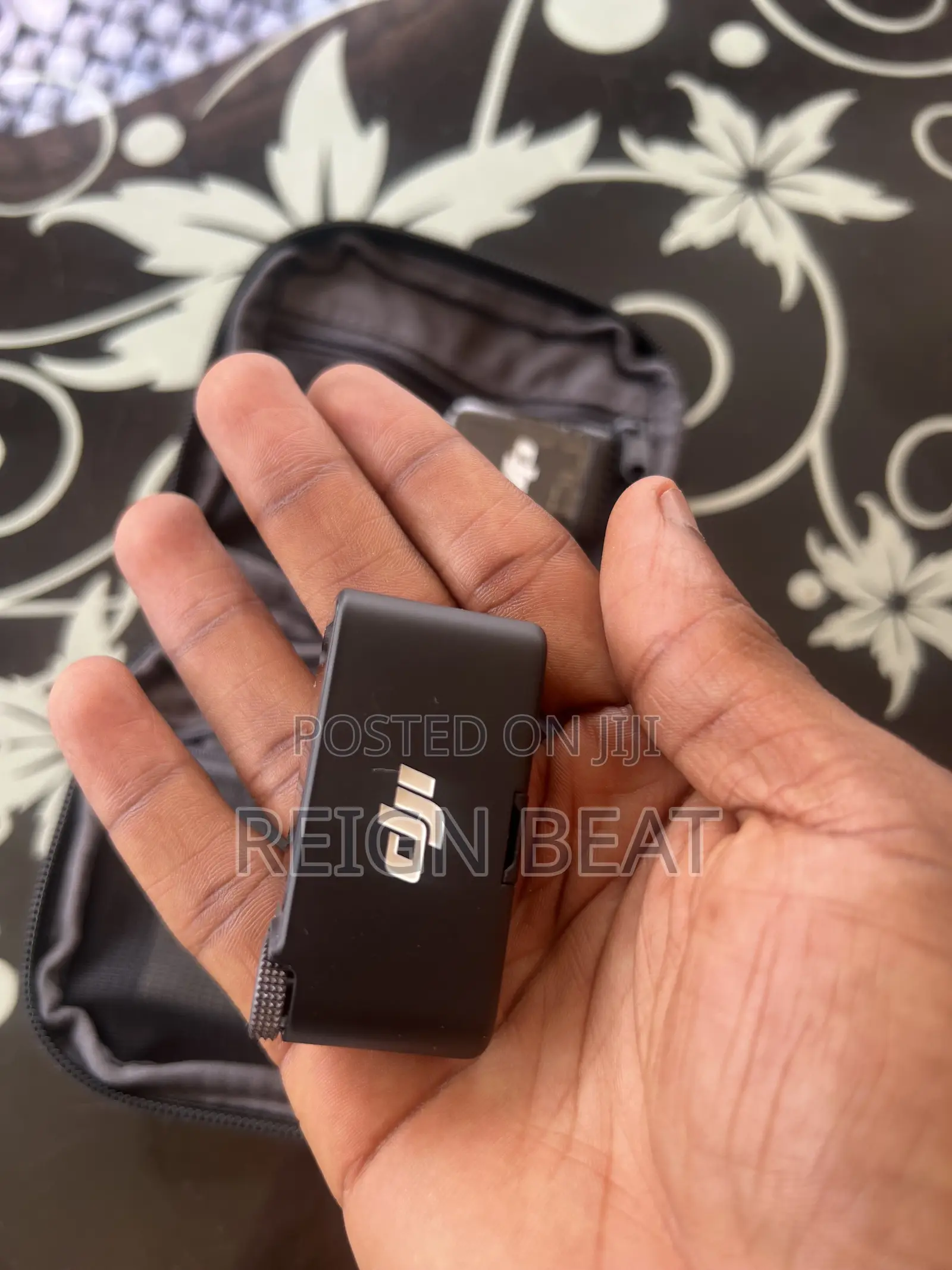 DJI Mic 2 (1 TX + 1 RX), Wireless Mic iPhone, Android, Camera, Vlogs
