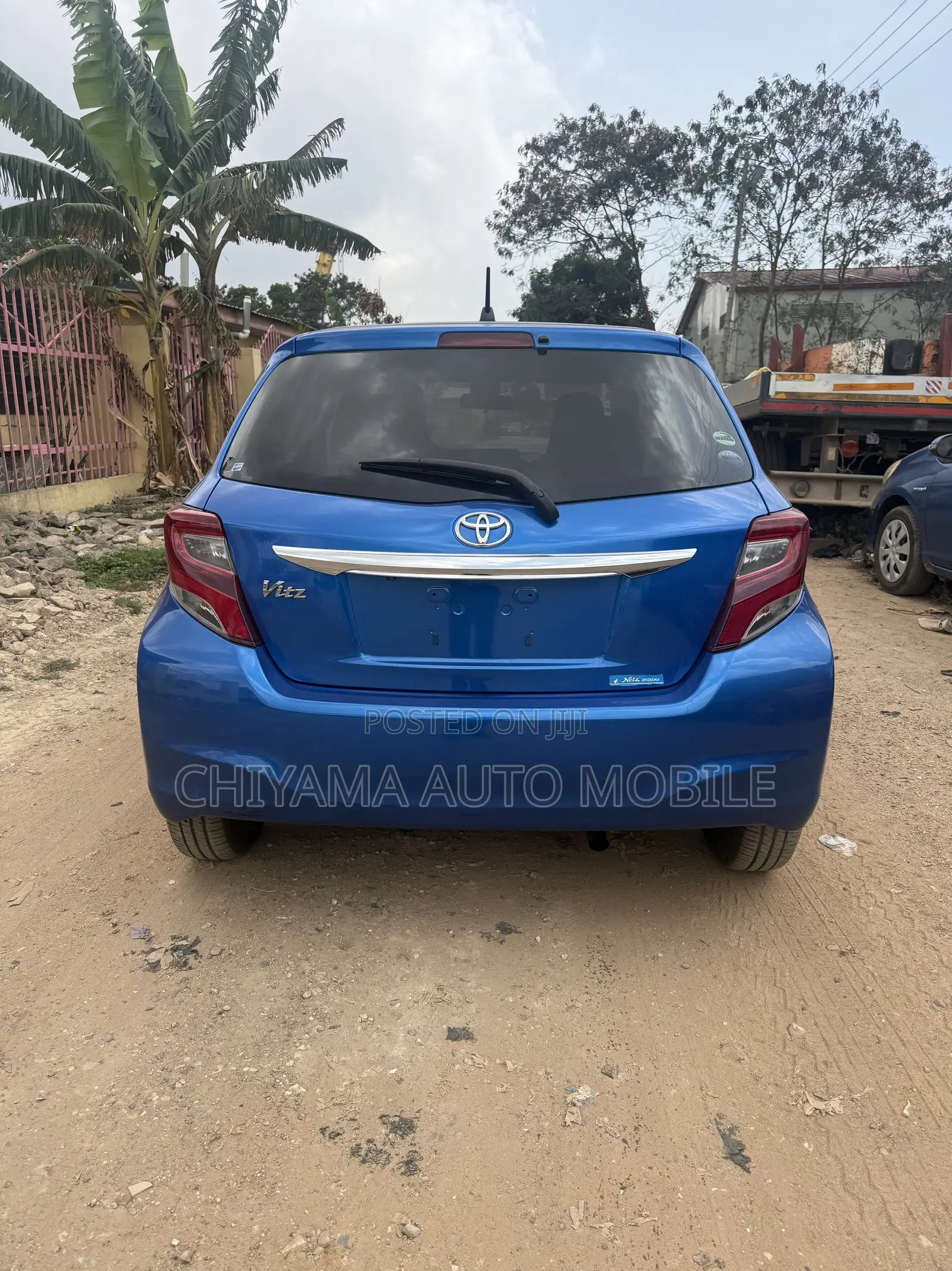 Toyota Vitz 2015 Blue
