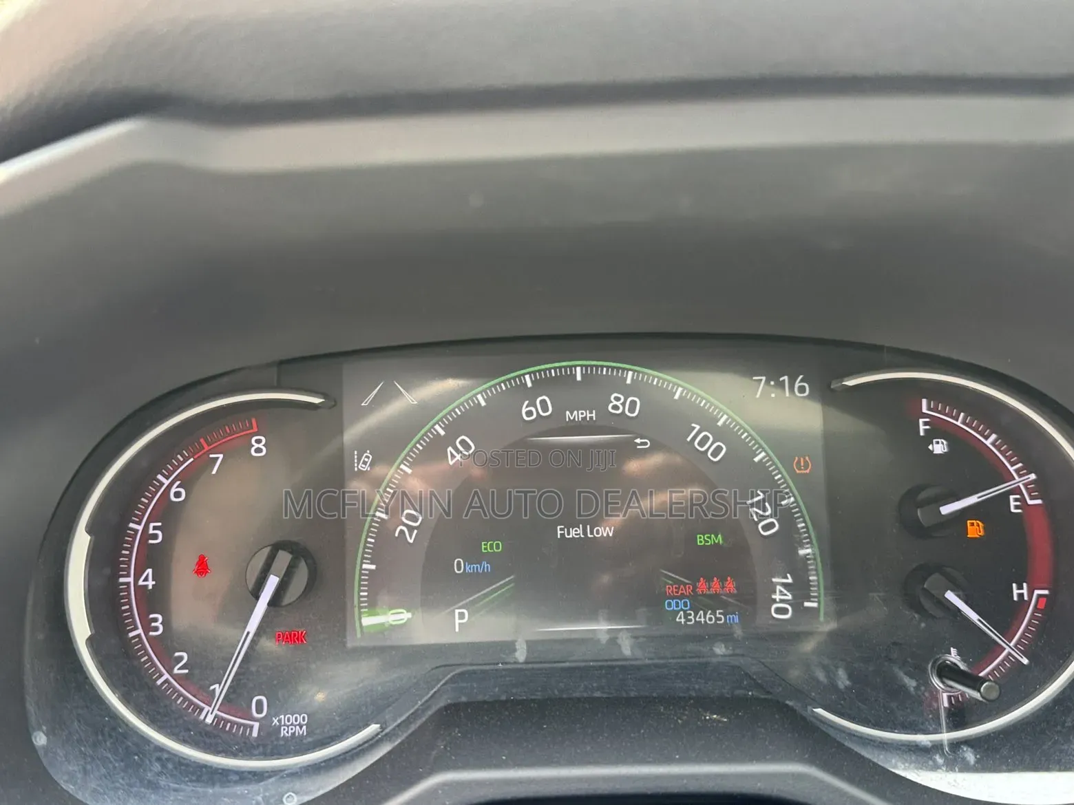 Toyota RAV4 XLE AWD 2024 Red