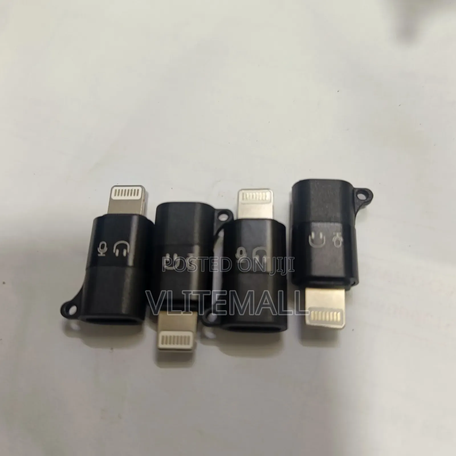 USB-C Female to Lightning Male OTG Adapte