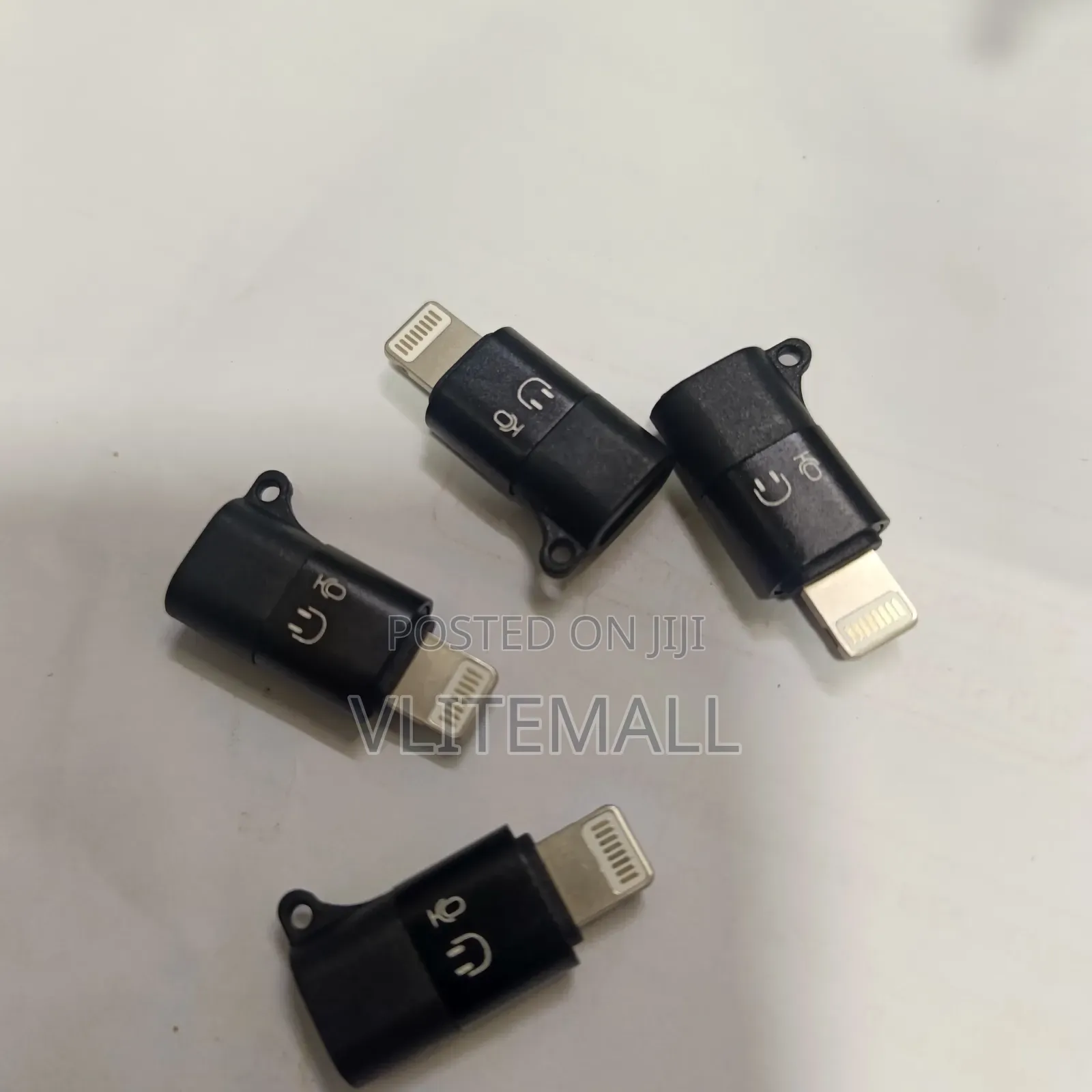 USB-C Female to Lightning Male OTG Adapte