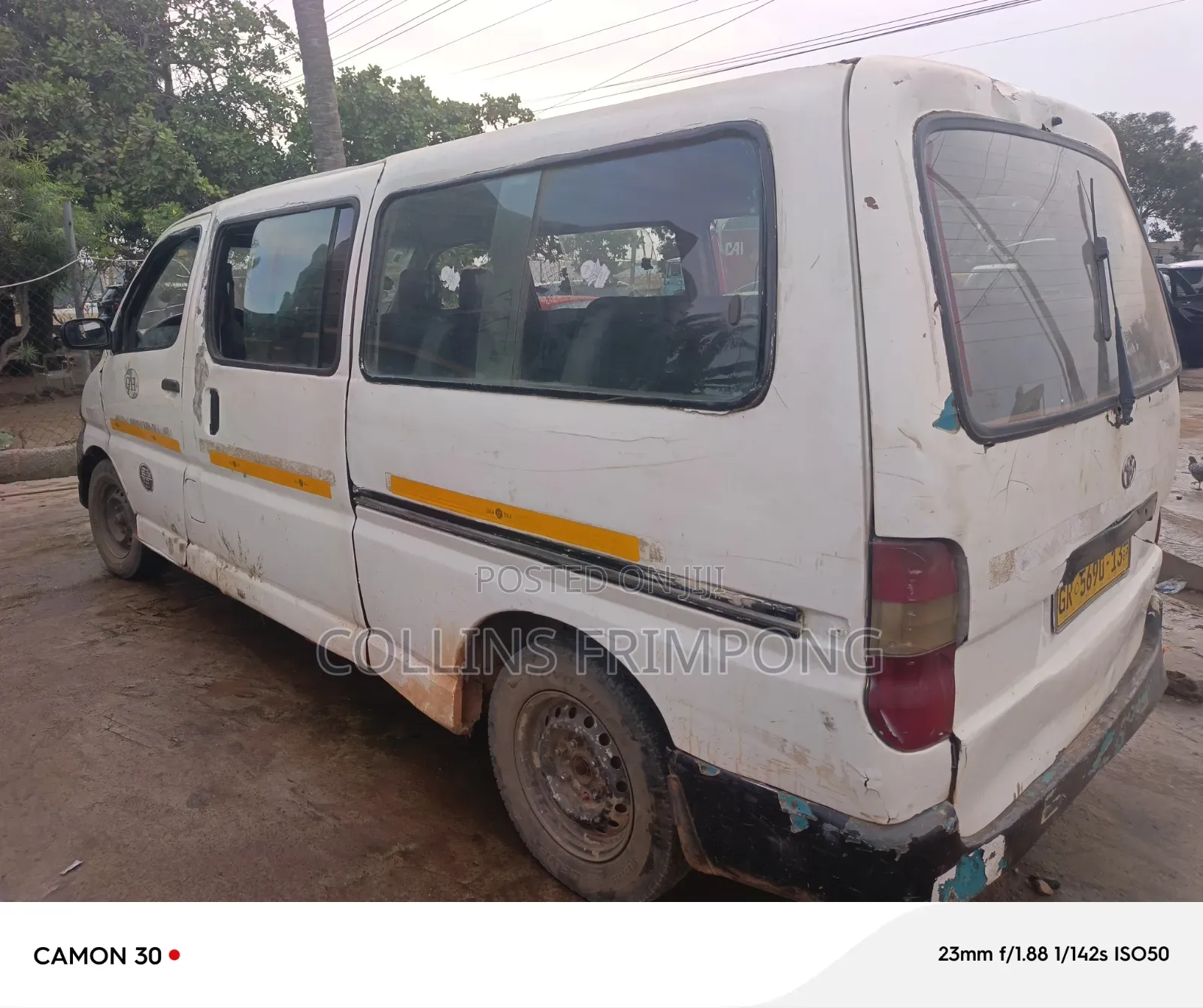 Toyota HiAce 2002 White