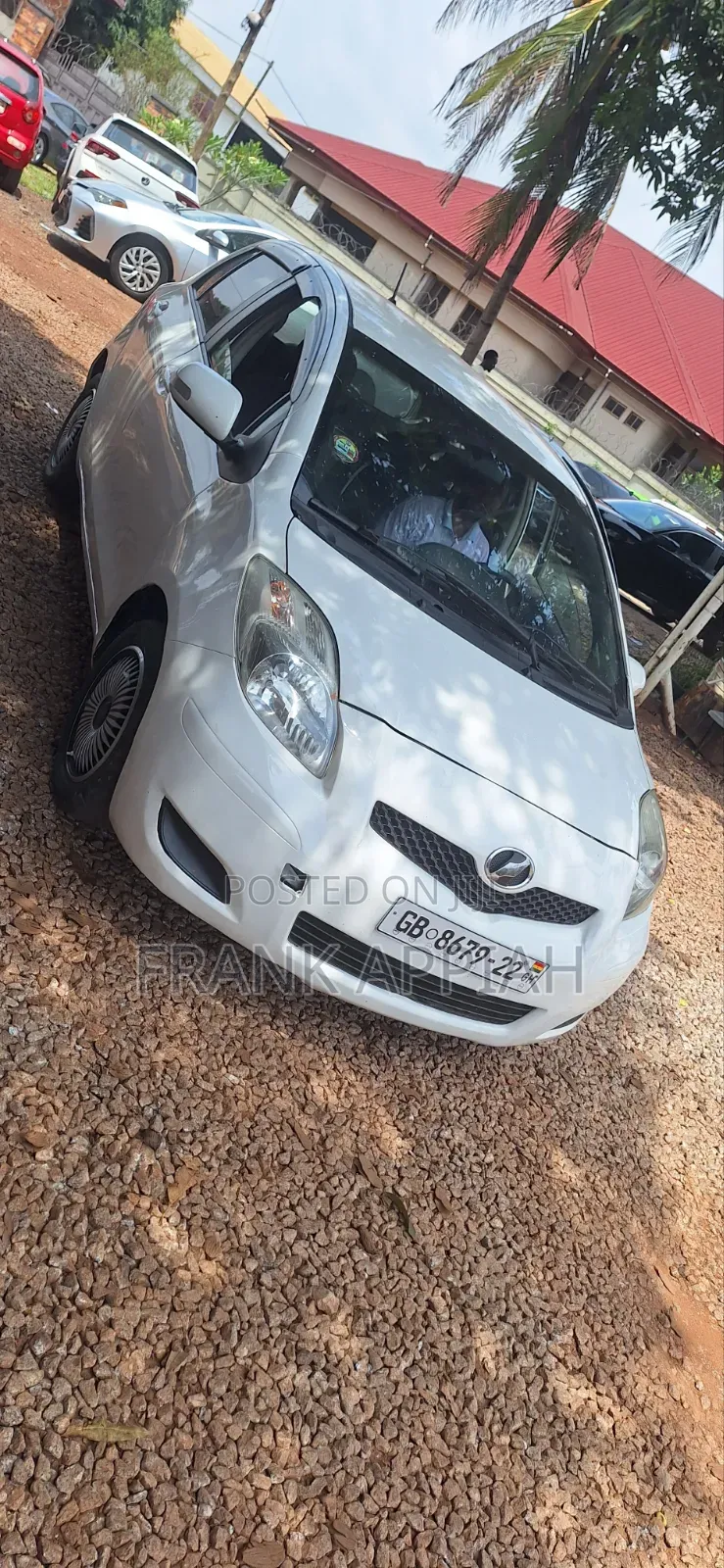 Toyota Vitz 1.3 AWD 3dr 2009 White