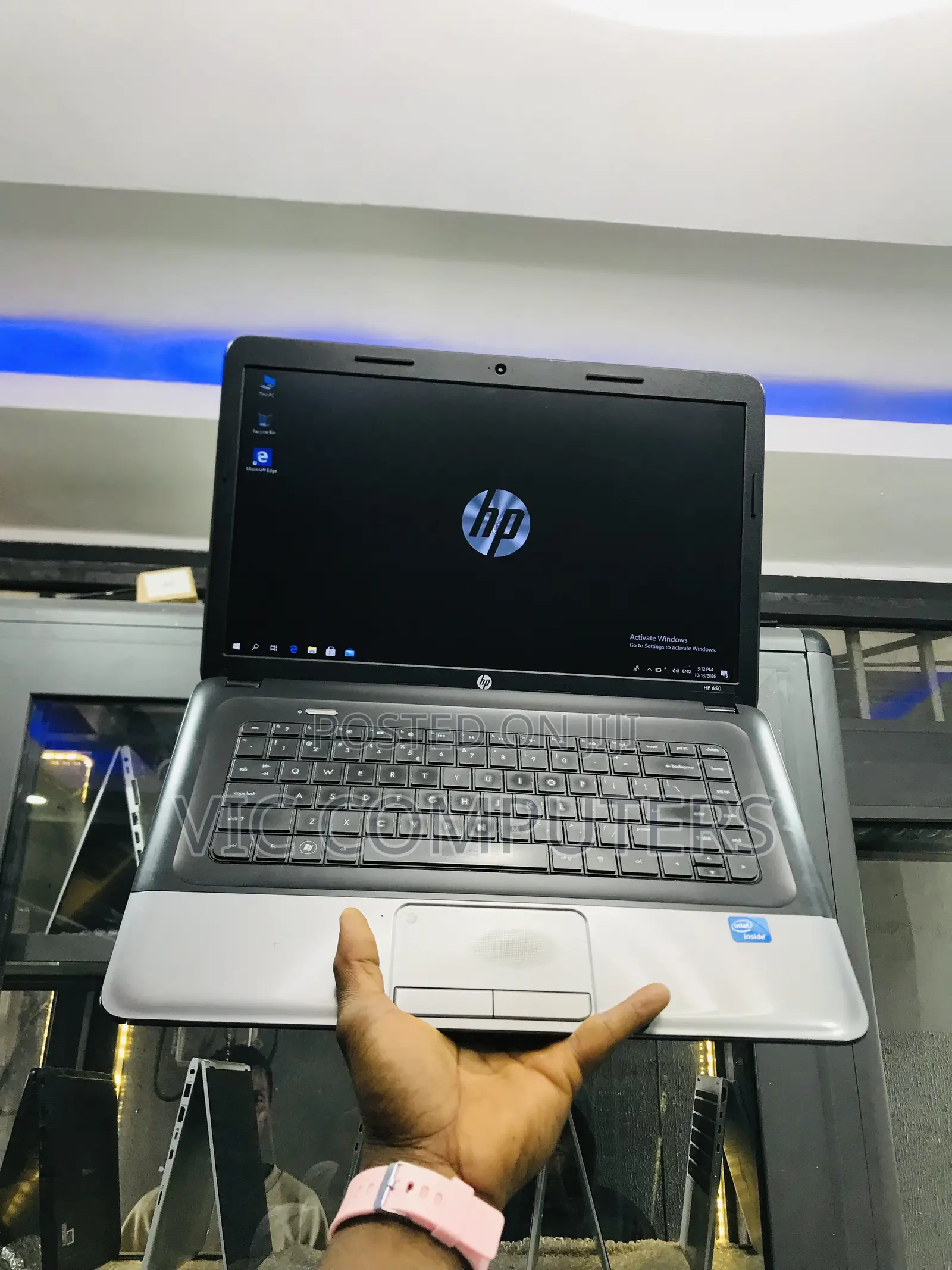 Laptop HP 650 6GB Intel Celeron HDD 320GB