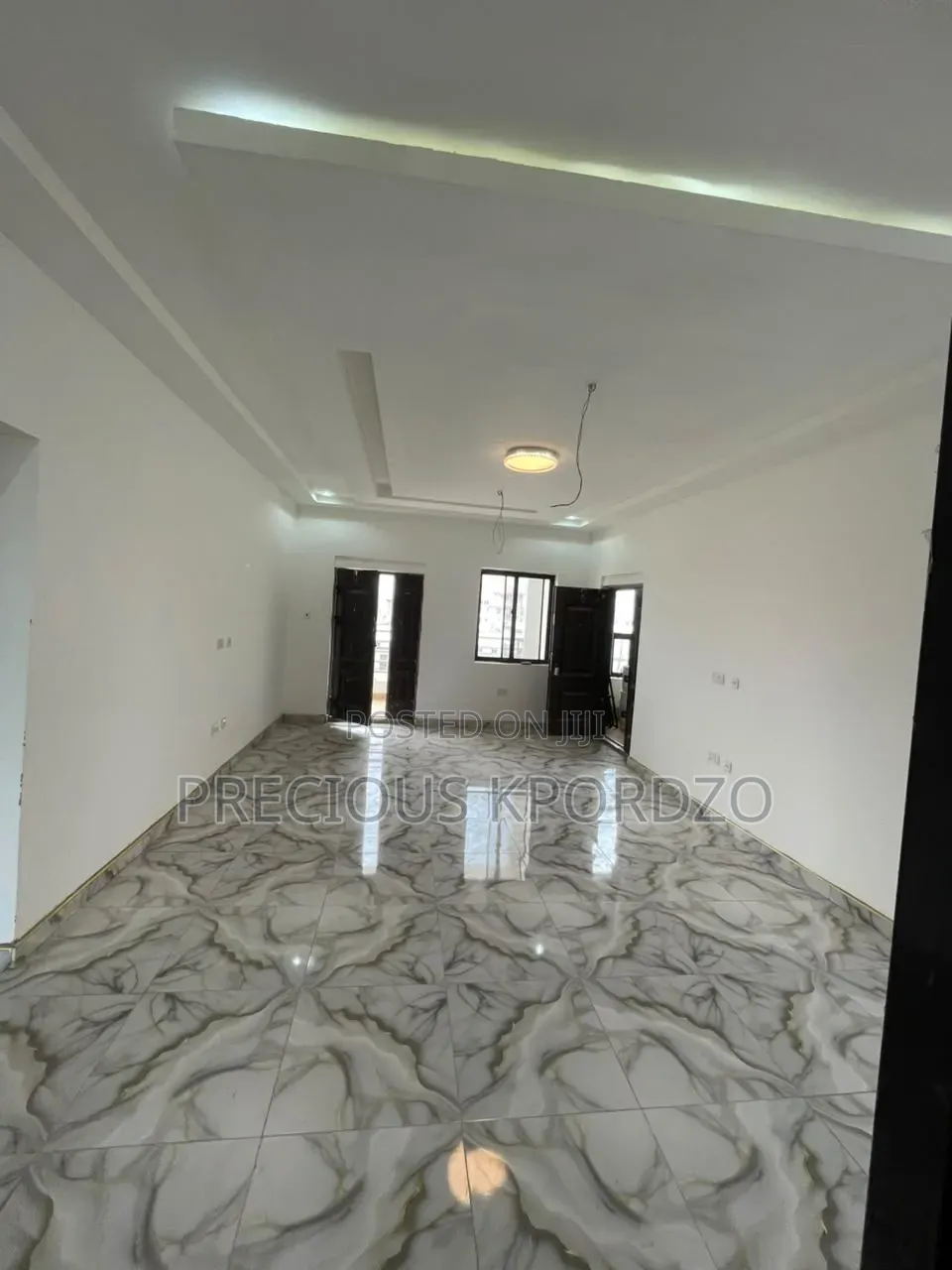 2bdrm Apartment in Lakeside Estate for rent