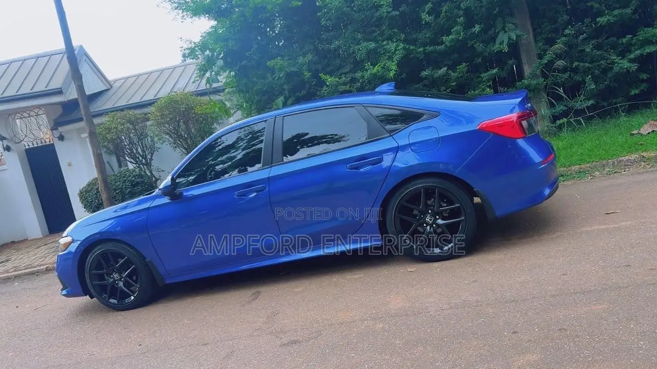 Honda Civic 2024 Blue