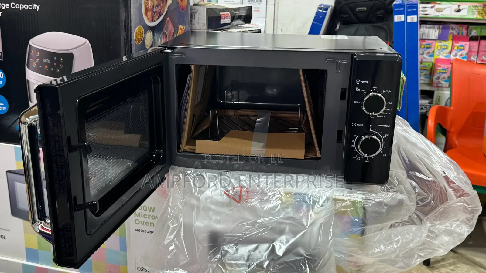 20L Comfee Microwave Oven With Grill