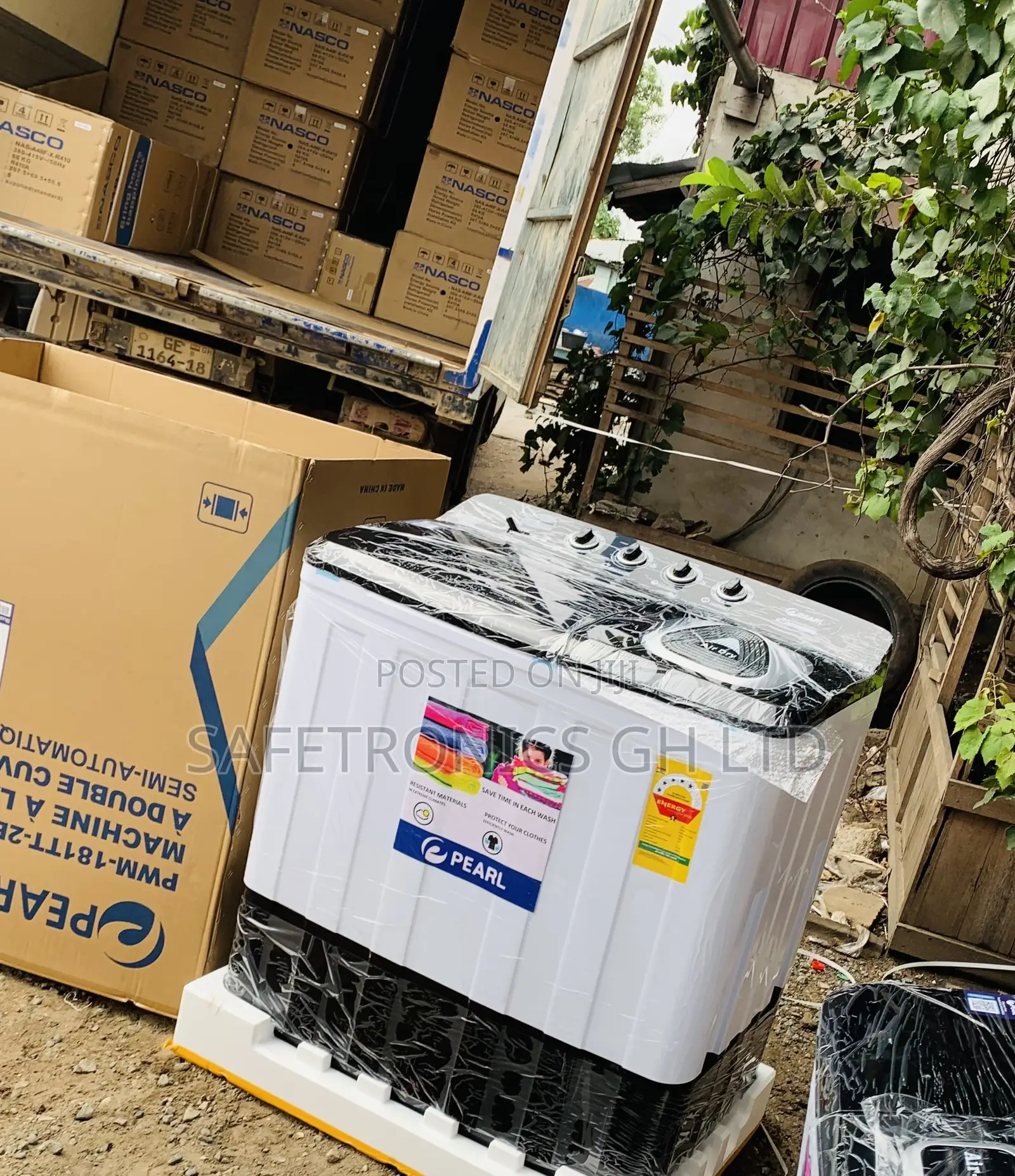 Experience 18kg Pearl White WashingMachine