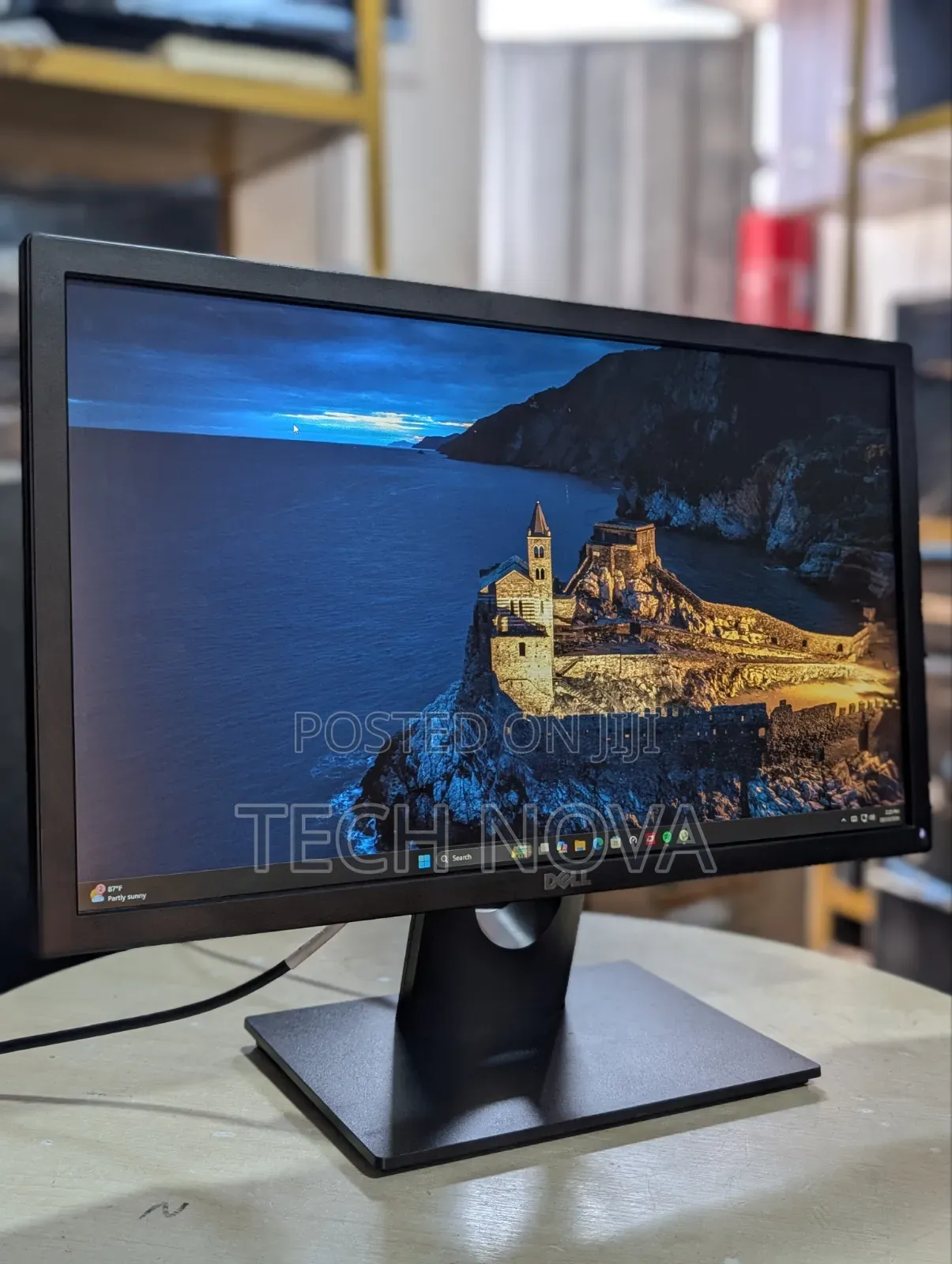DELL E2216H 21.5" Widescreen LED Monitor 1920 X 1080 Resolution