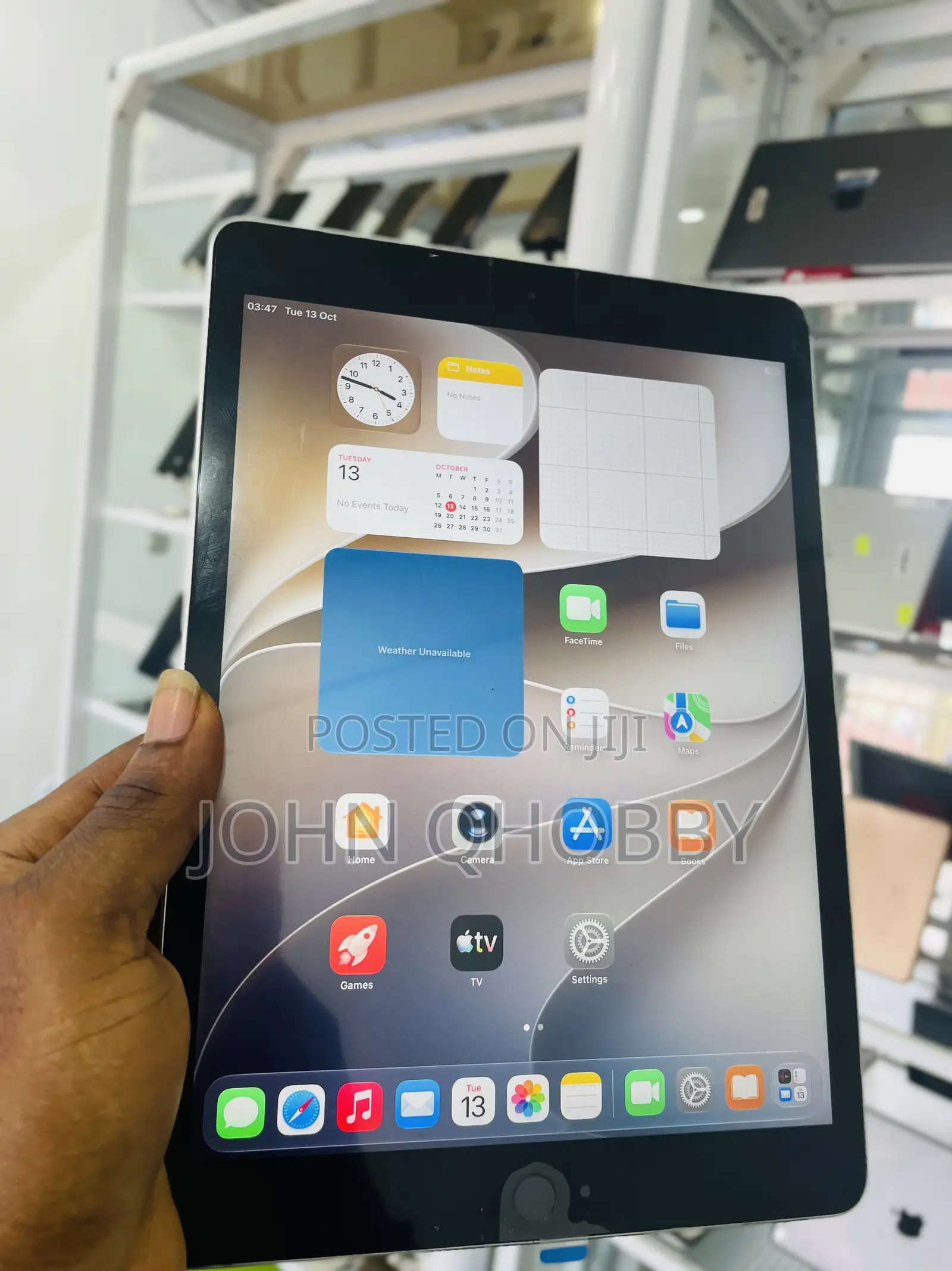 Apple iPad 10.2 (2021) 64 GB Silver