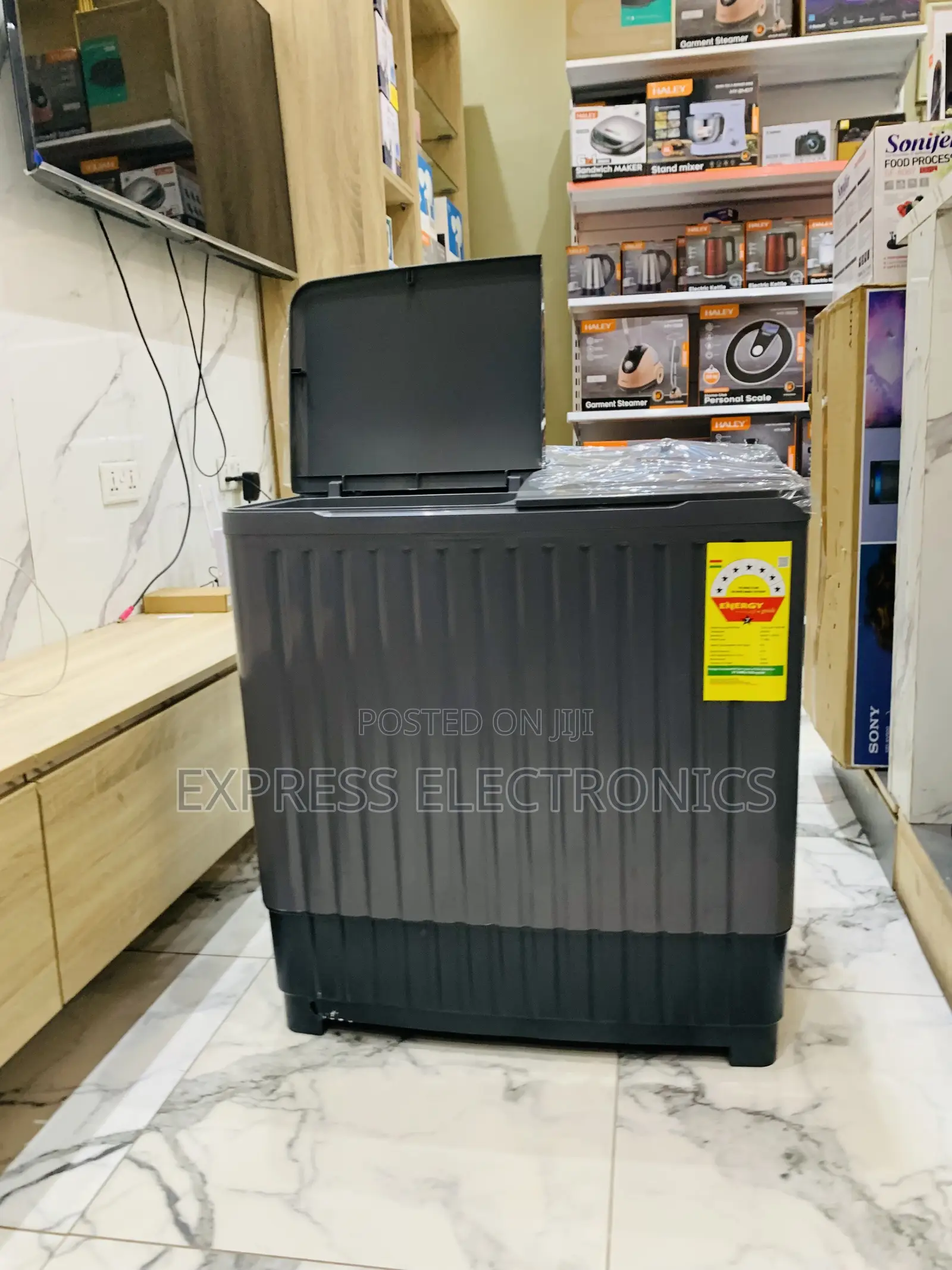 Authentic Sleek Nasco 11kg Topload Twintub Semi Auto Black