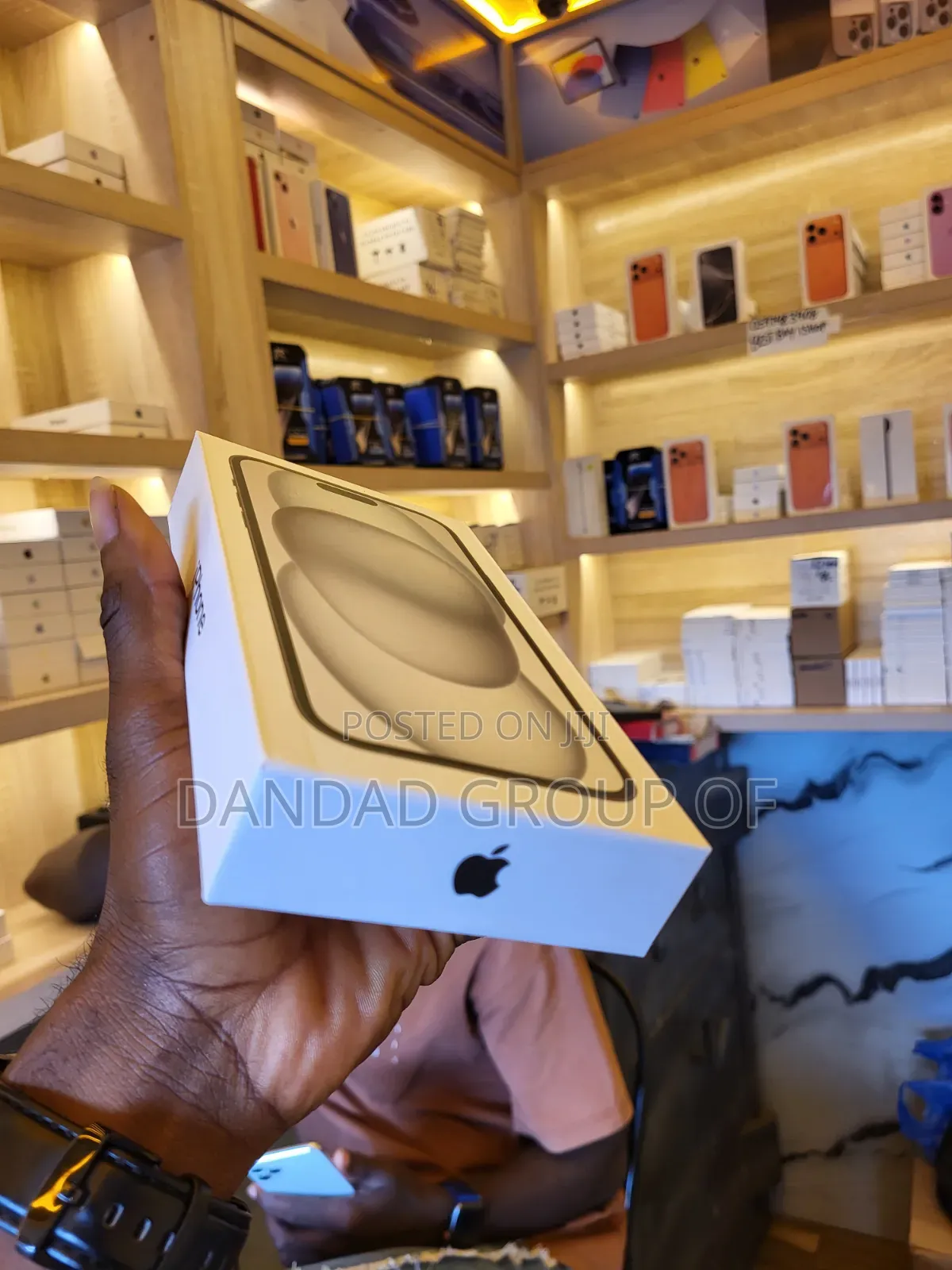 New Apple iPhone 15 Plus 128 GB Black