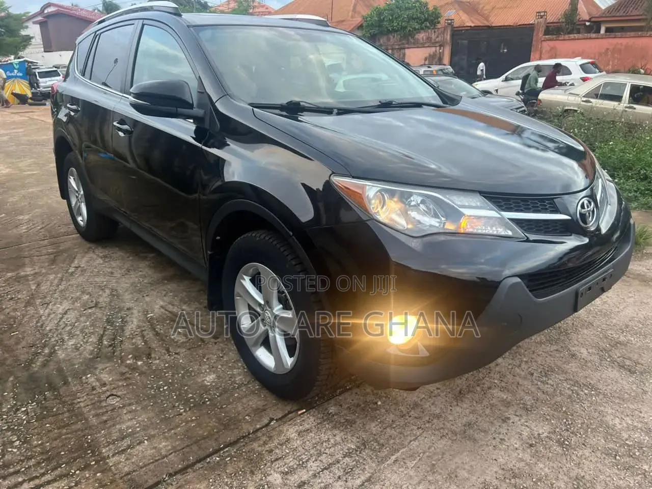 Toyota RAV4 XLE 4dr SUV AWD (2.5L 4cyl 6A) 2015 Matt Black