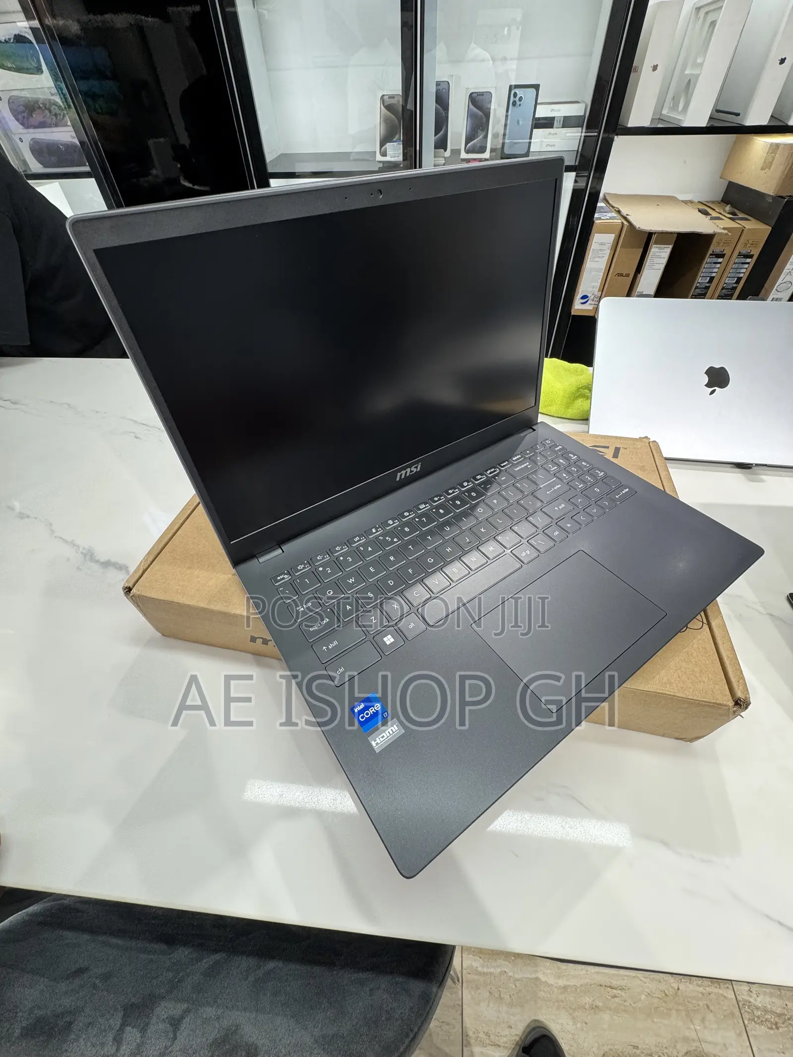 New Laptop MSI 16GB Intel Core i7 SSD 512GB