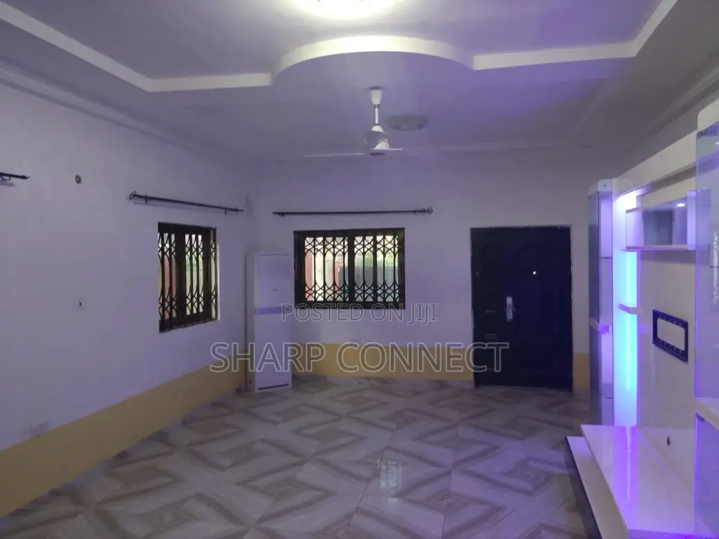 3bdrm House in Sharp-Connect, Bluetop Estate for rent