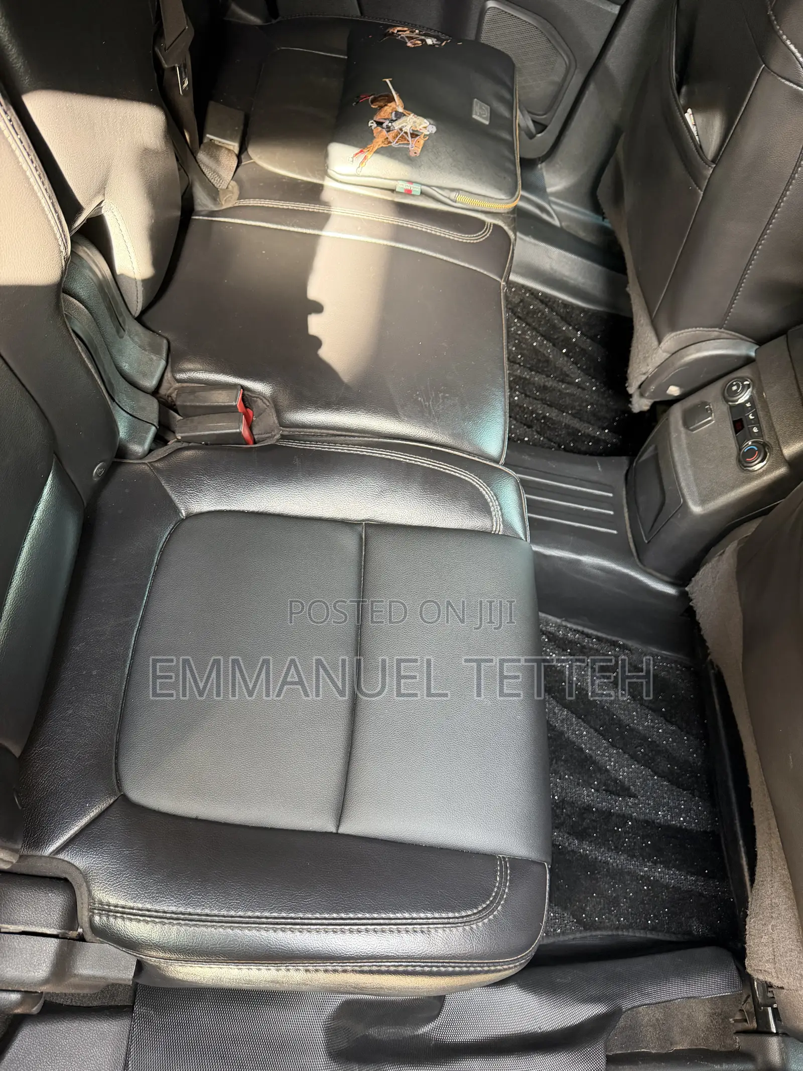 Ford Explorer XLT 4dr 4x4 (3.5L 6cyl 6A) 2012 White