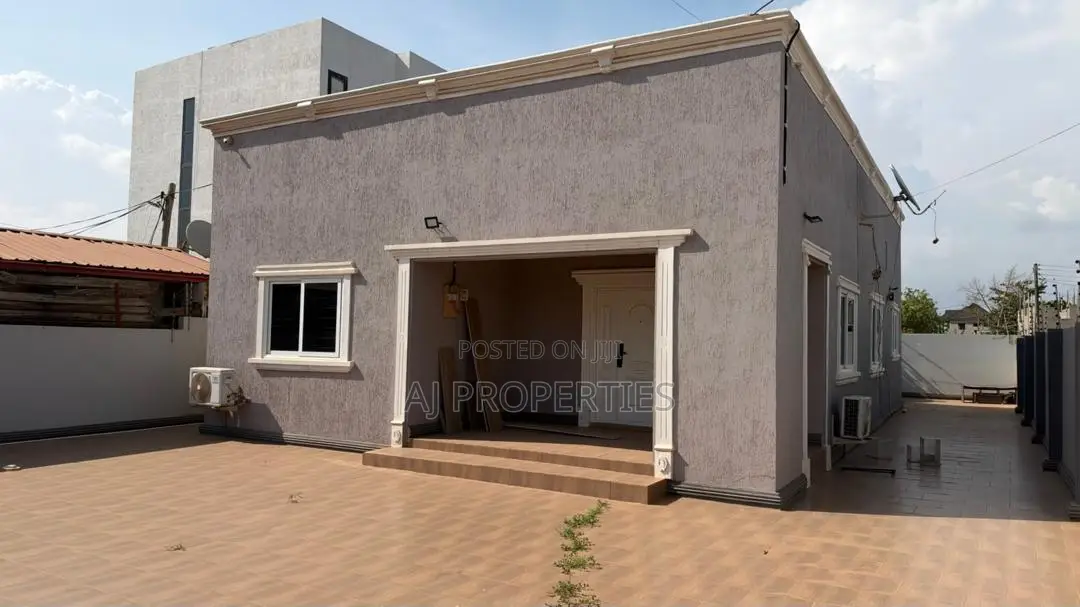 2bdrm House in Lakeside for rent