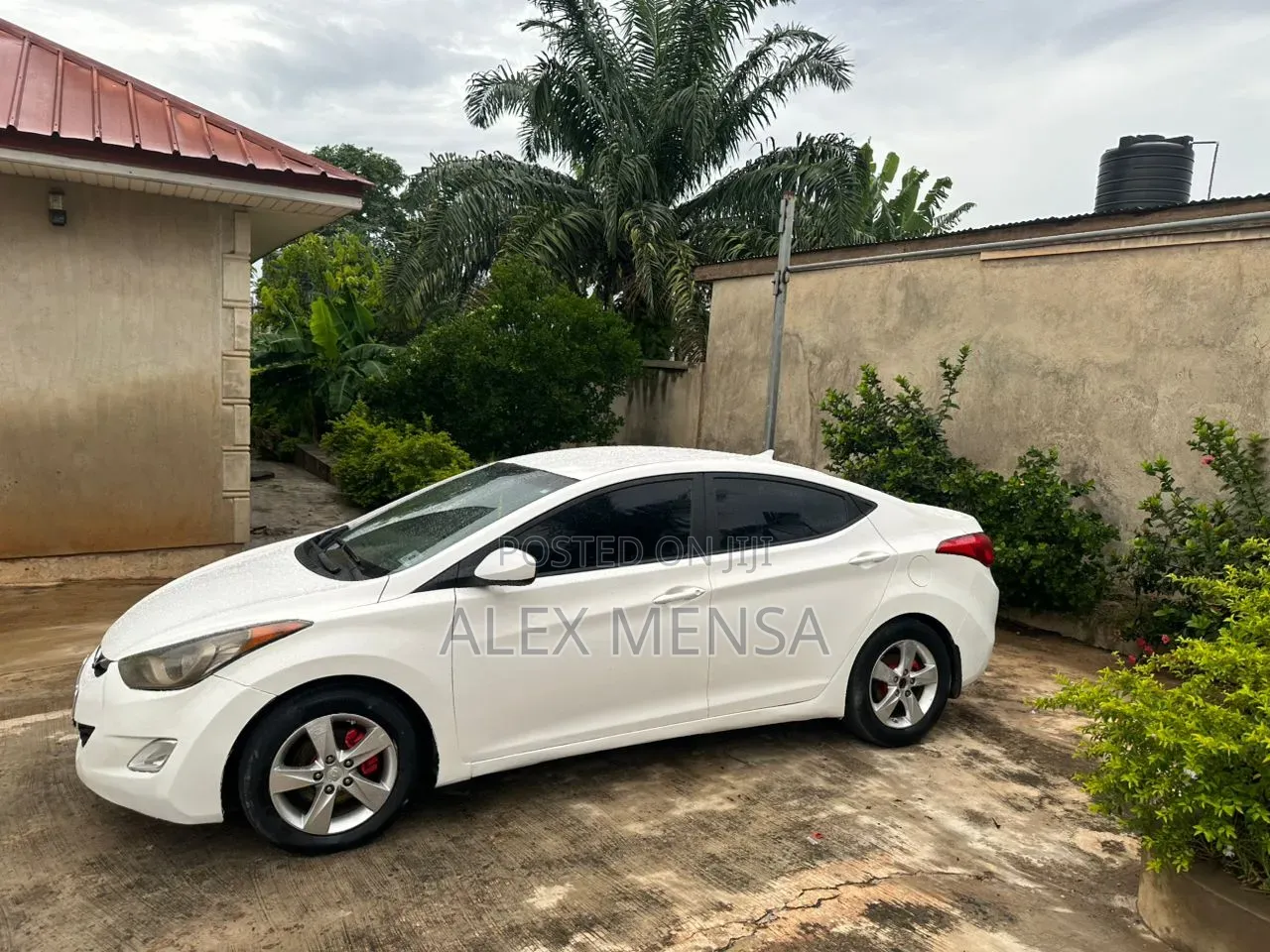 Hyundai Elantra 2013 White