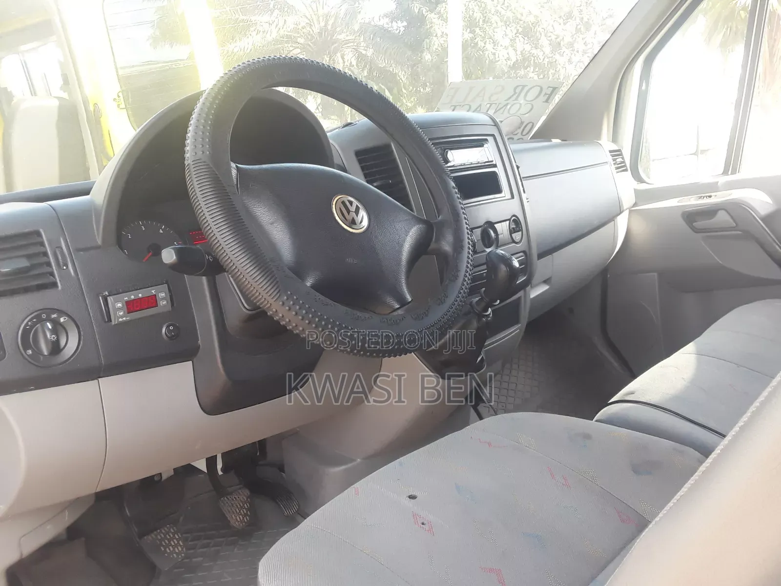 Volkswagen Transporter 2009 Grey