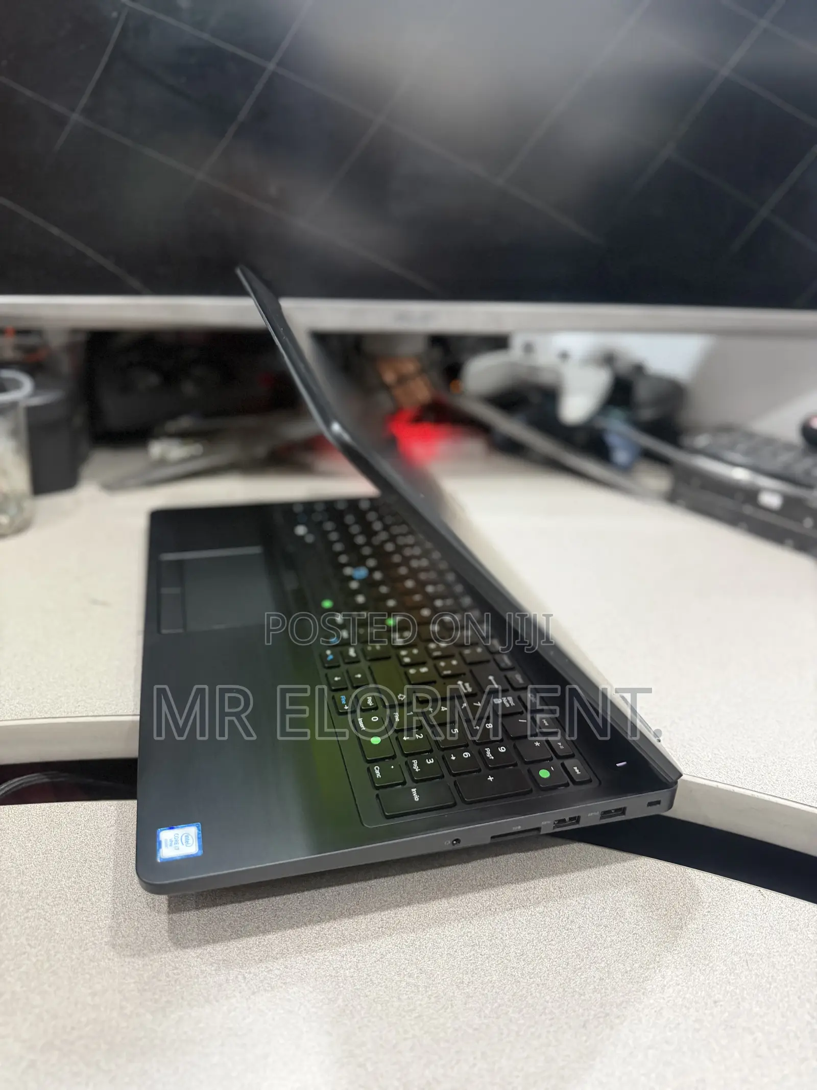 Laptop Dell Latitude 15 E5570 8GB Intel Core i7 SSD 256GB
