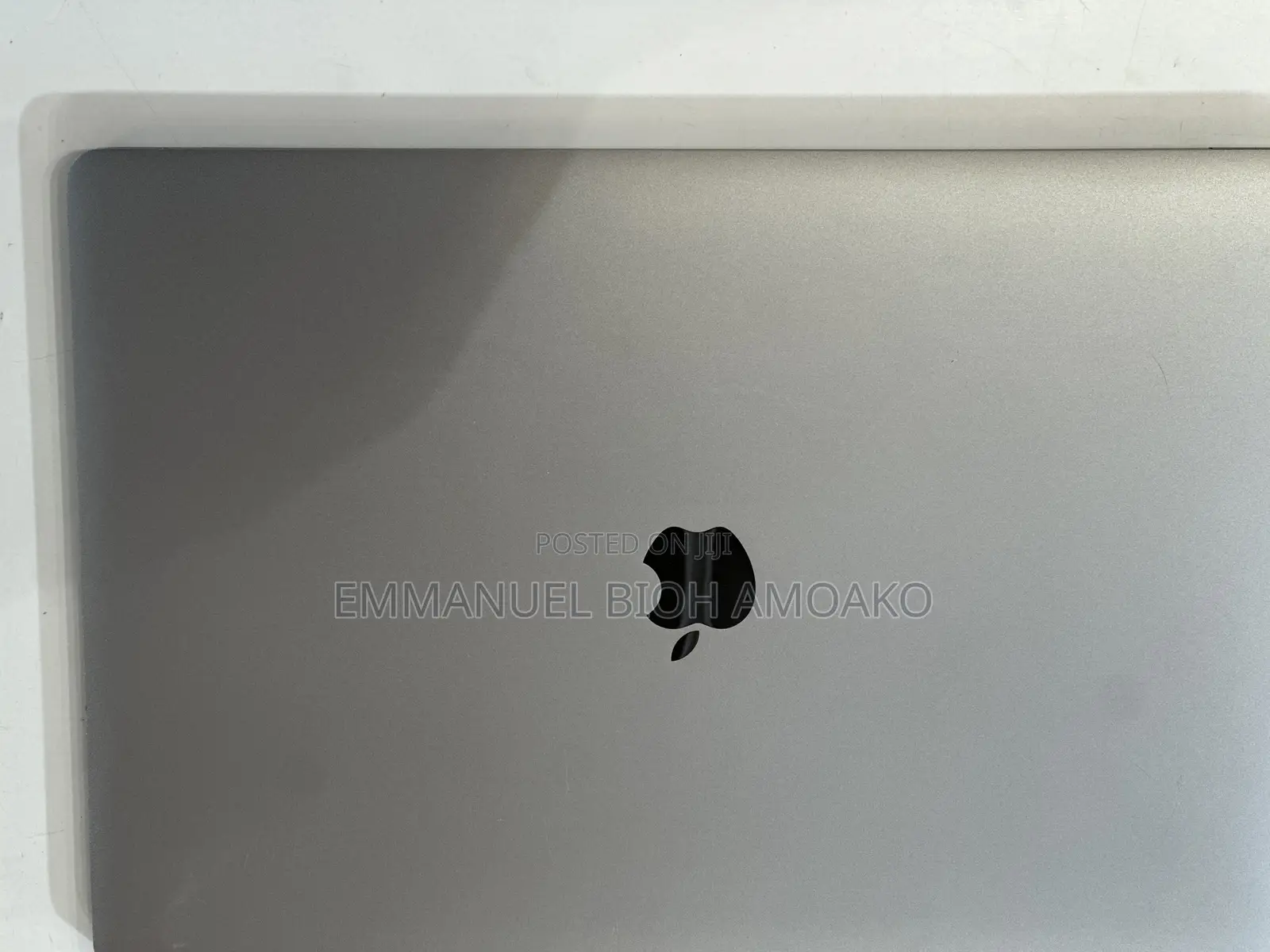 Laptop Apple MacBook Pro 2019 16GB Intel Core i9 SSHD+SSD 512GB