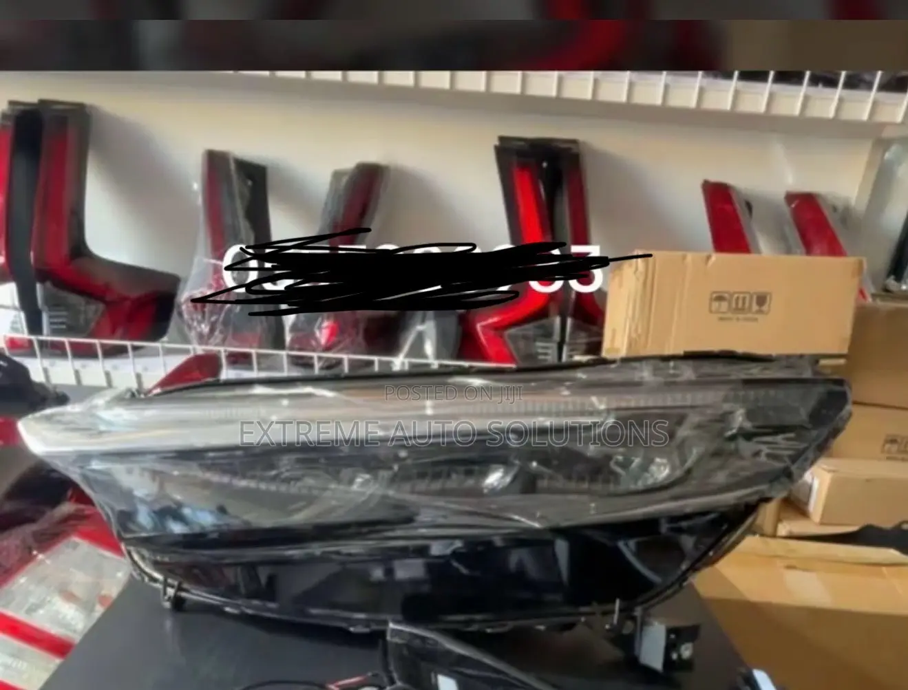 2023-2025 CRV Right Headlight Reflector Led W/ Chrome Trim Oem