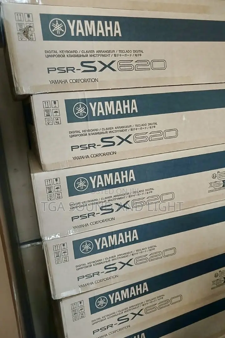 Yamaha SX620 61-Keys Digital Keyboard