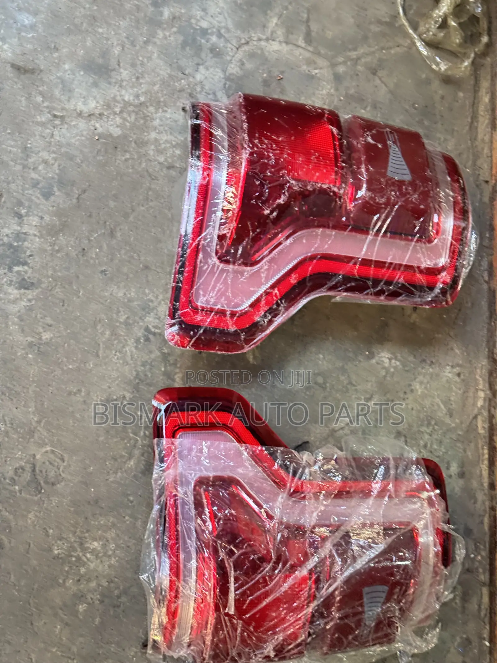 Ford F150 Raptor 2018 2019 2020 Taillight